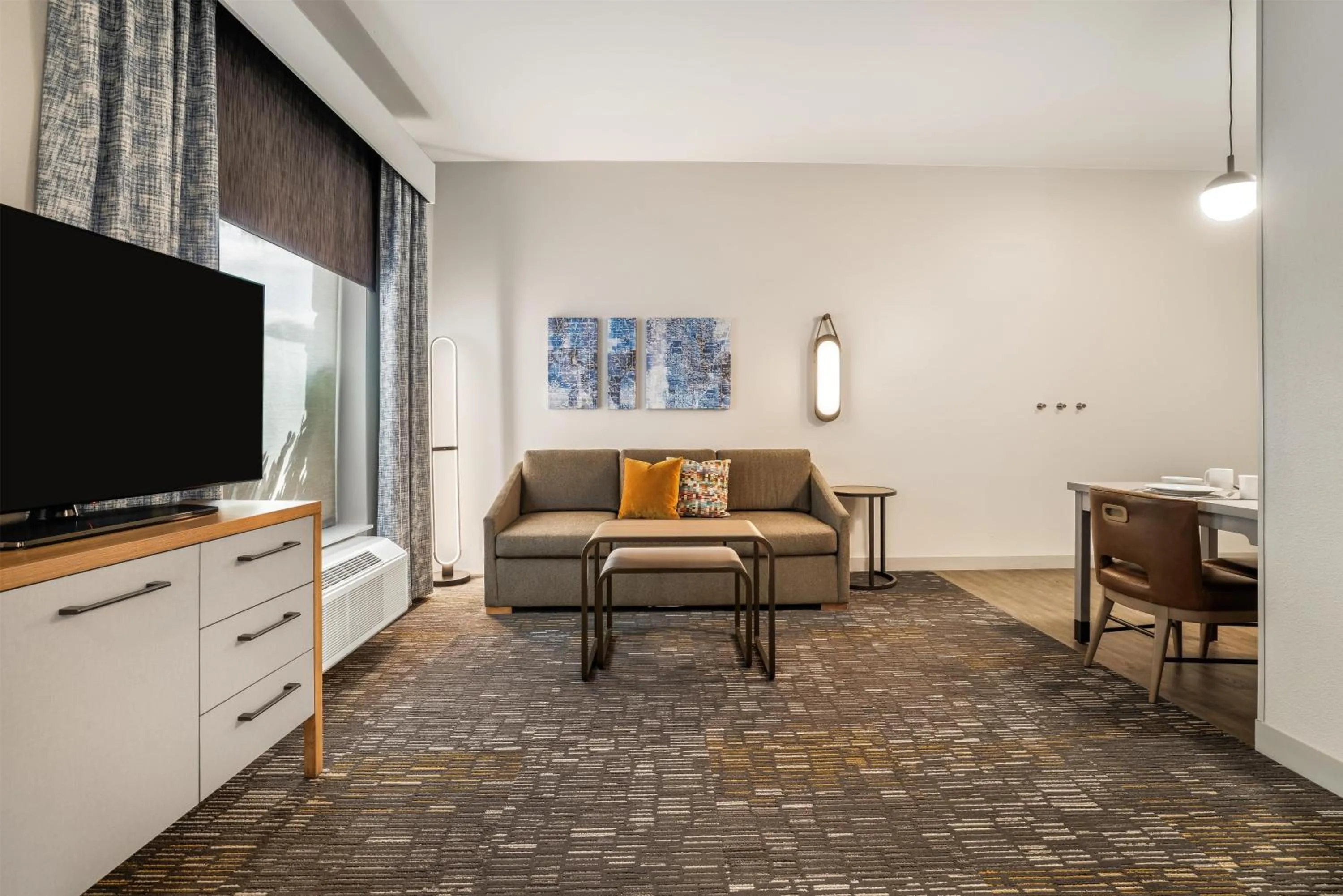 Living room in Homewood Suites Dallas-Frisco