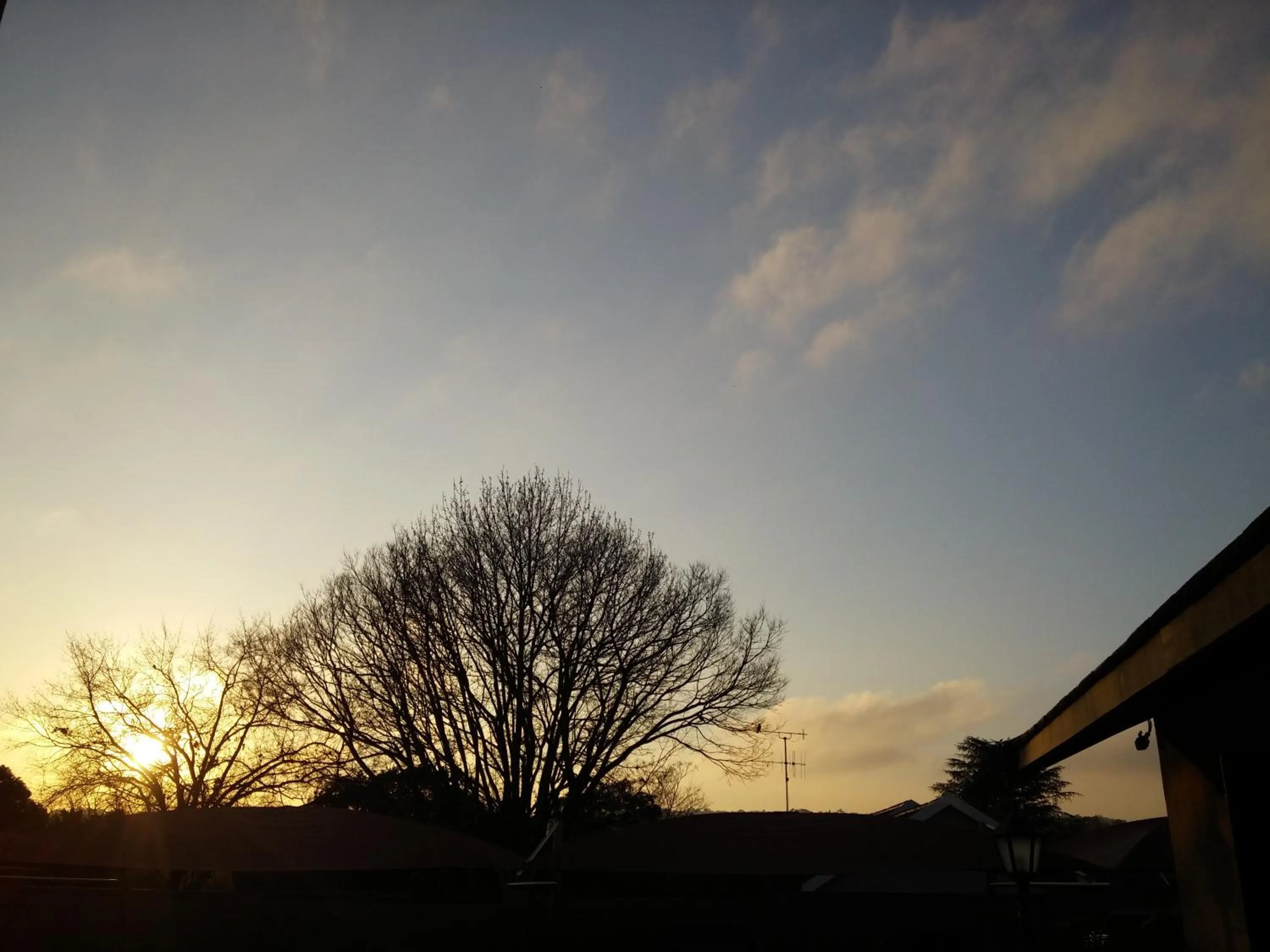 Sunrise in Dunton Guest House