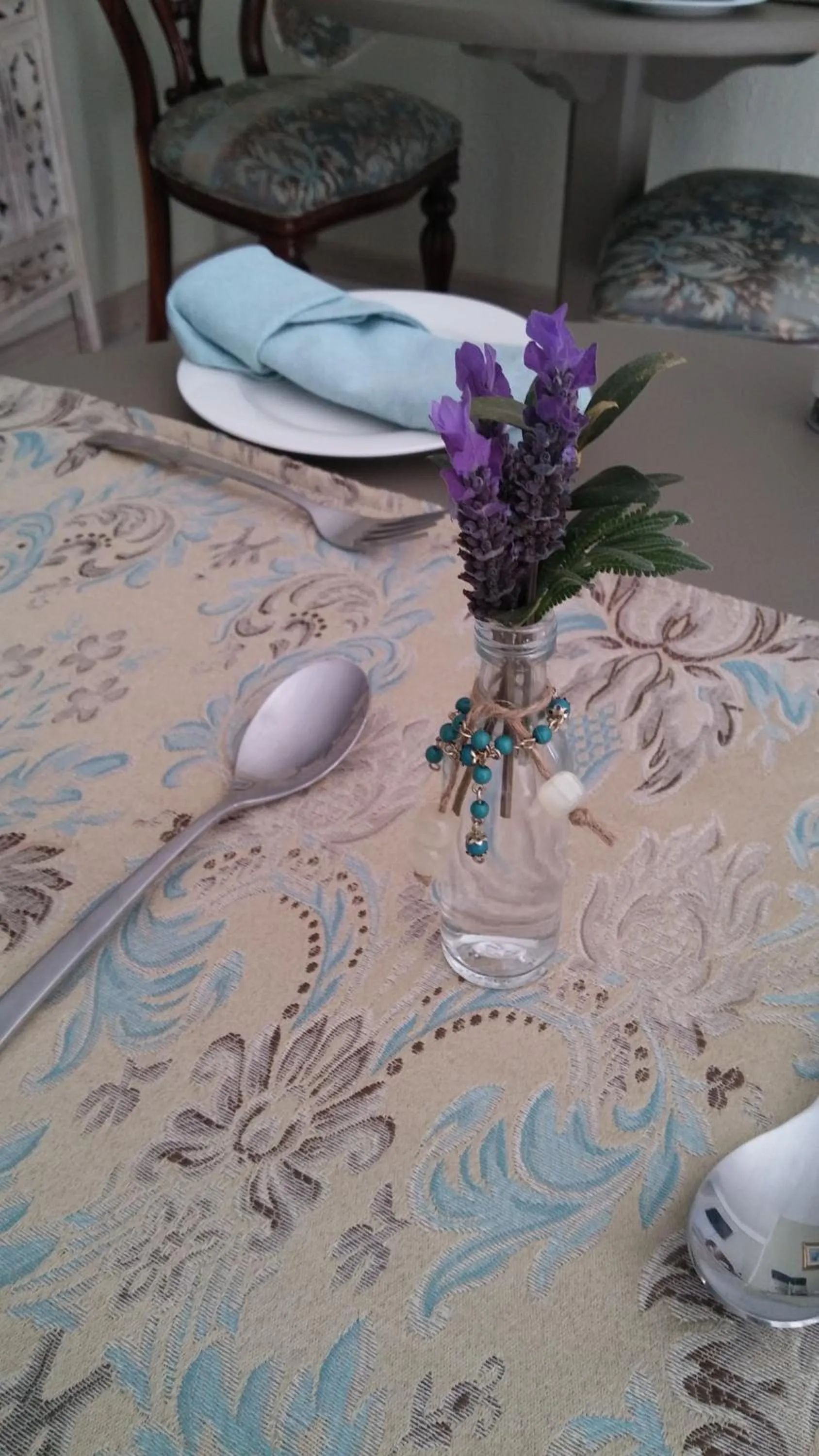 Restaurant/places to eat in Dunton Guest House