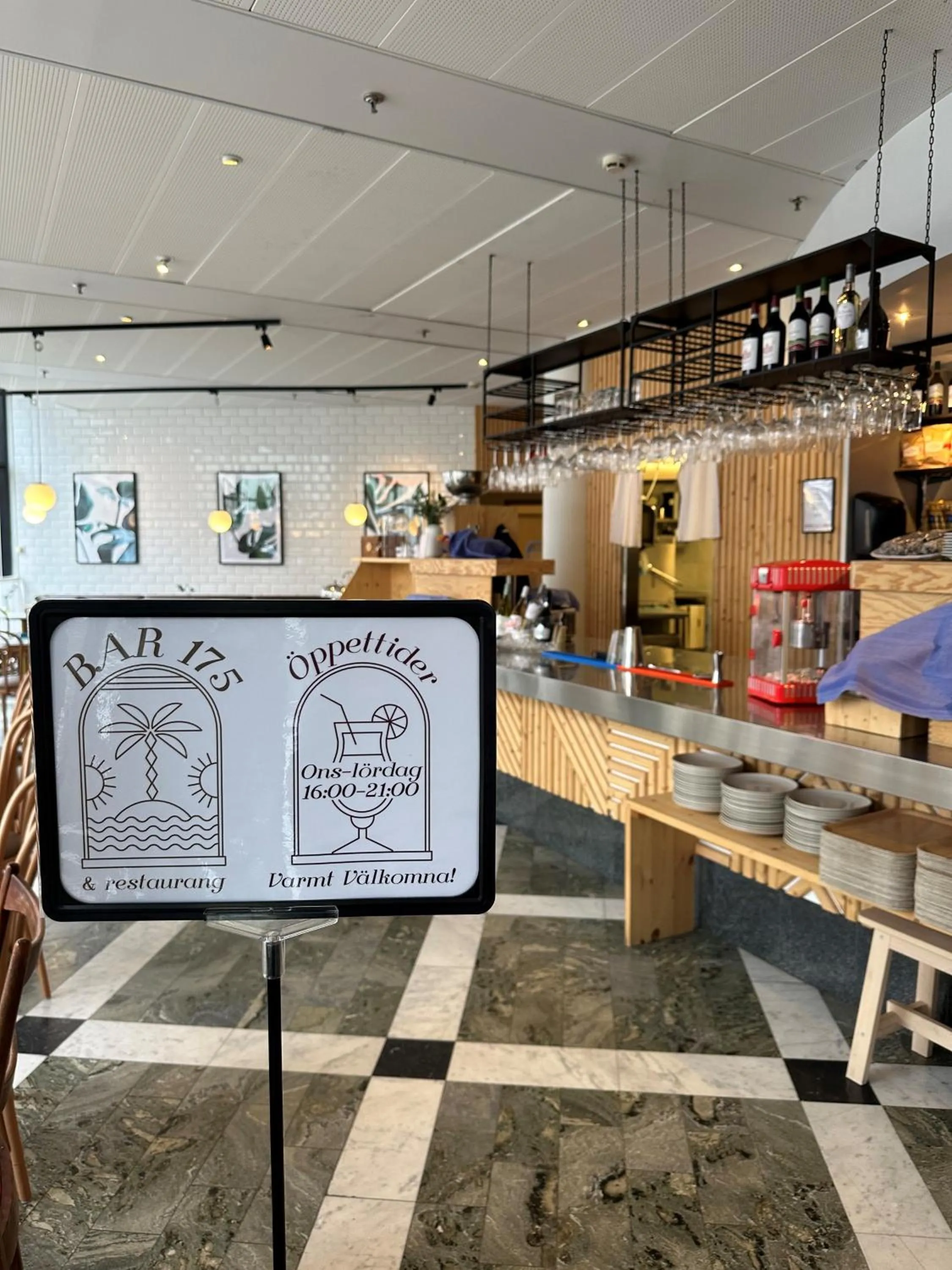 Lounge or bar in 2Home Hotel Apartments