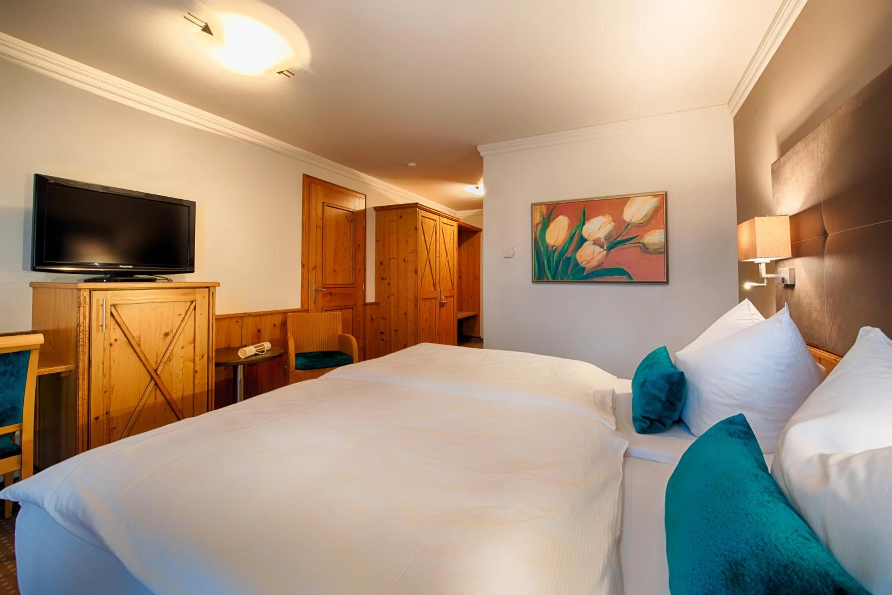 Photo of the whole room, Bed in Hotel Landhaus Feckl