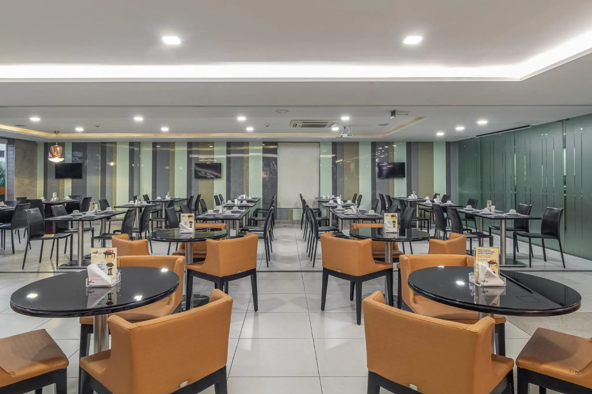 Lounge or bar in Citi Hotel Premium Caruaru