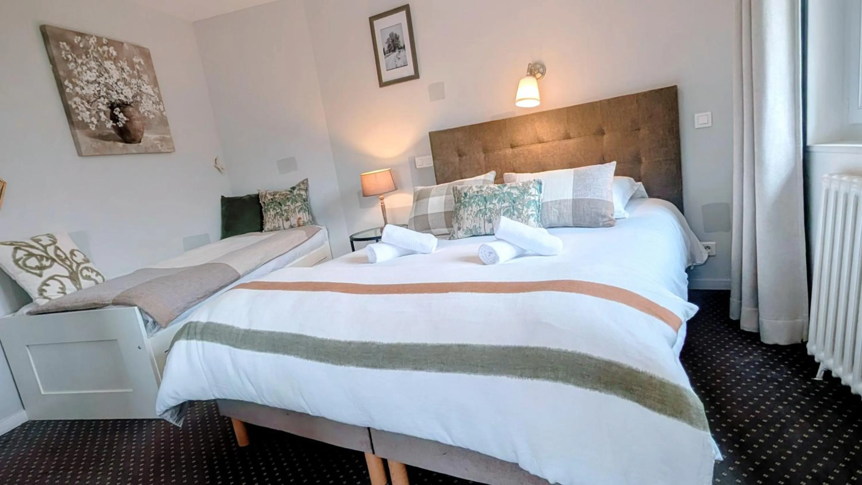 Hôtel Restaurant du Plomb du Cantal