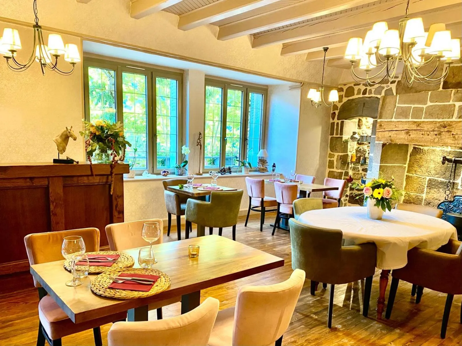 Hôtel Restaurant du Plomb du Cantal