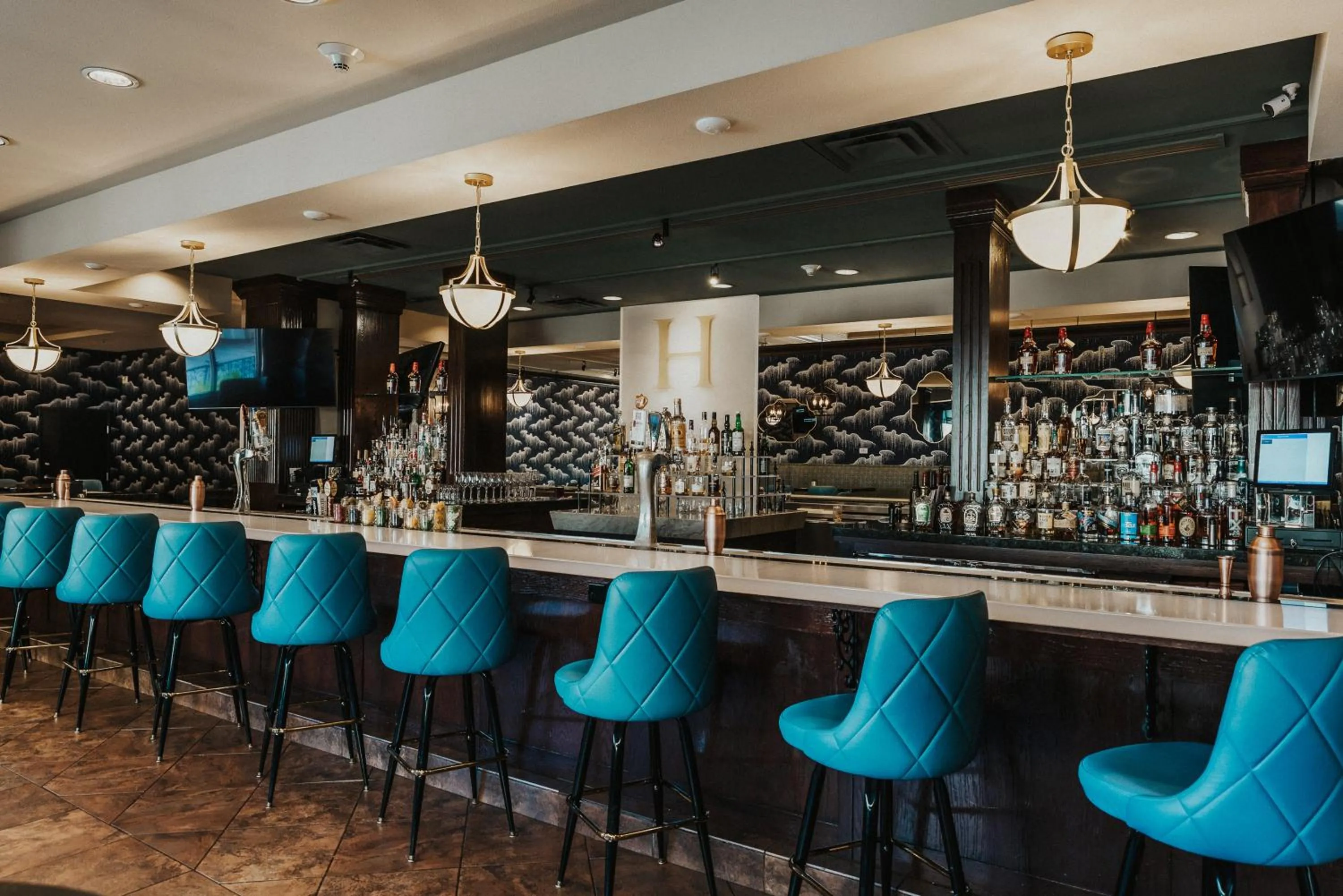 Lounge or bar in Hilton Dallas Southlake Town Square