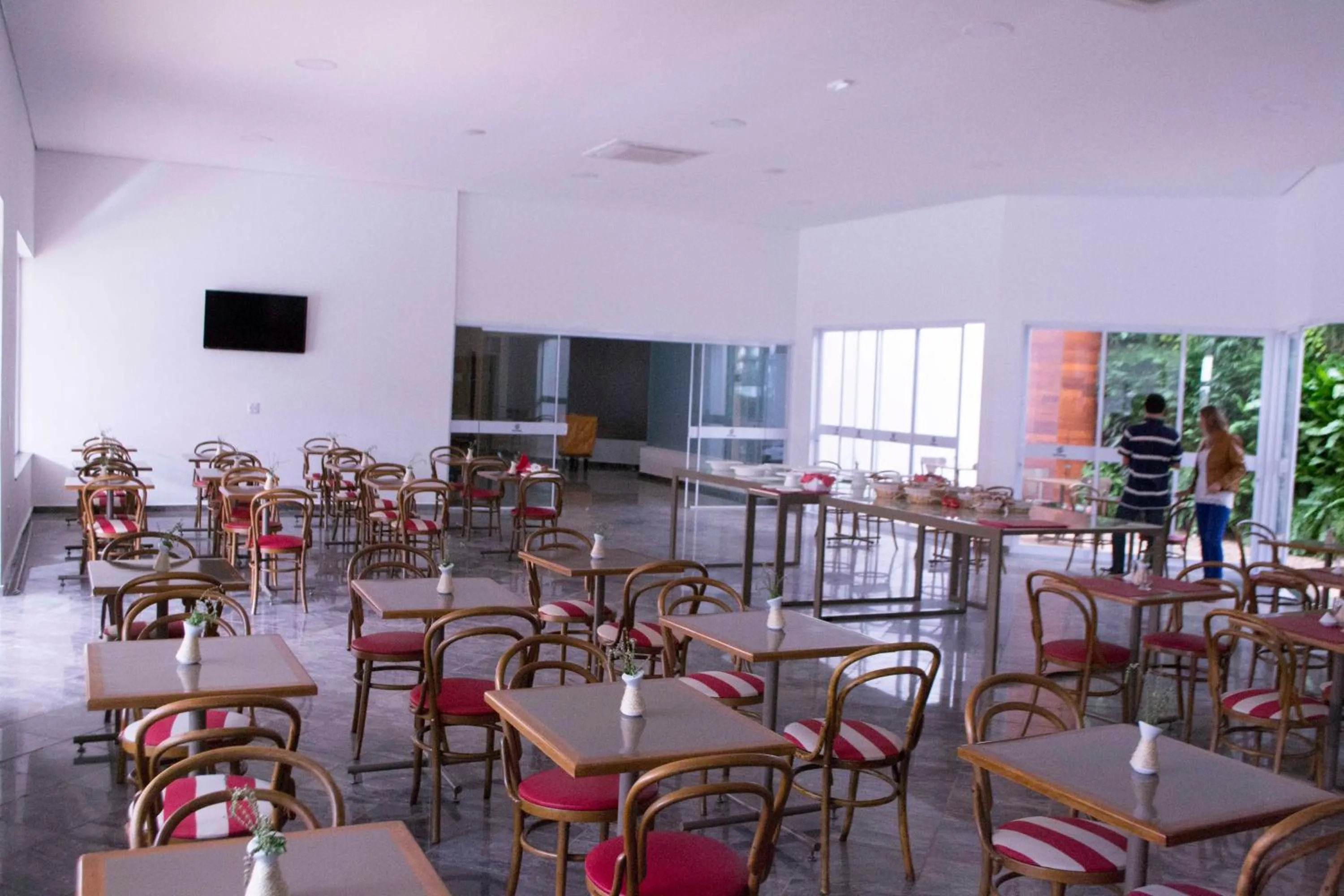 Restaurant/places to eat in Galeria hotel