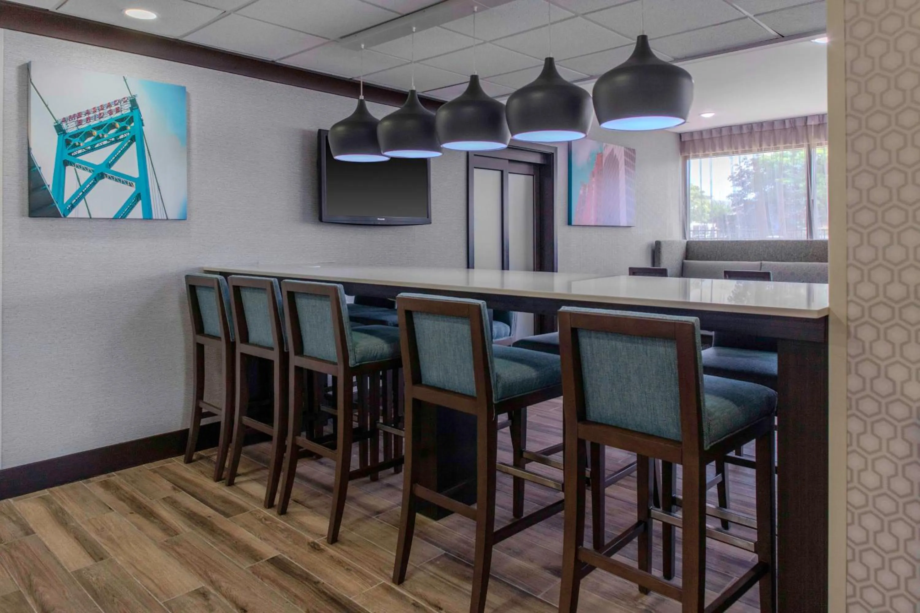 Lobby or reception in Hampton Inn Detroit Northville