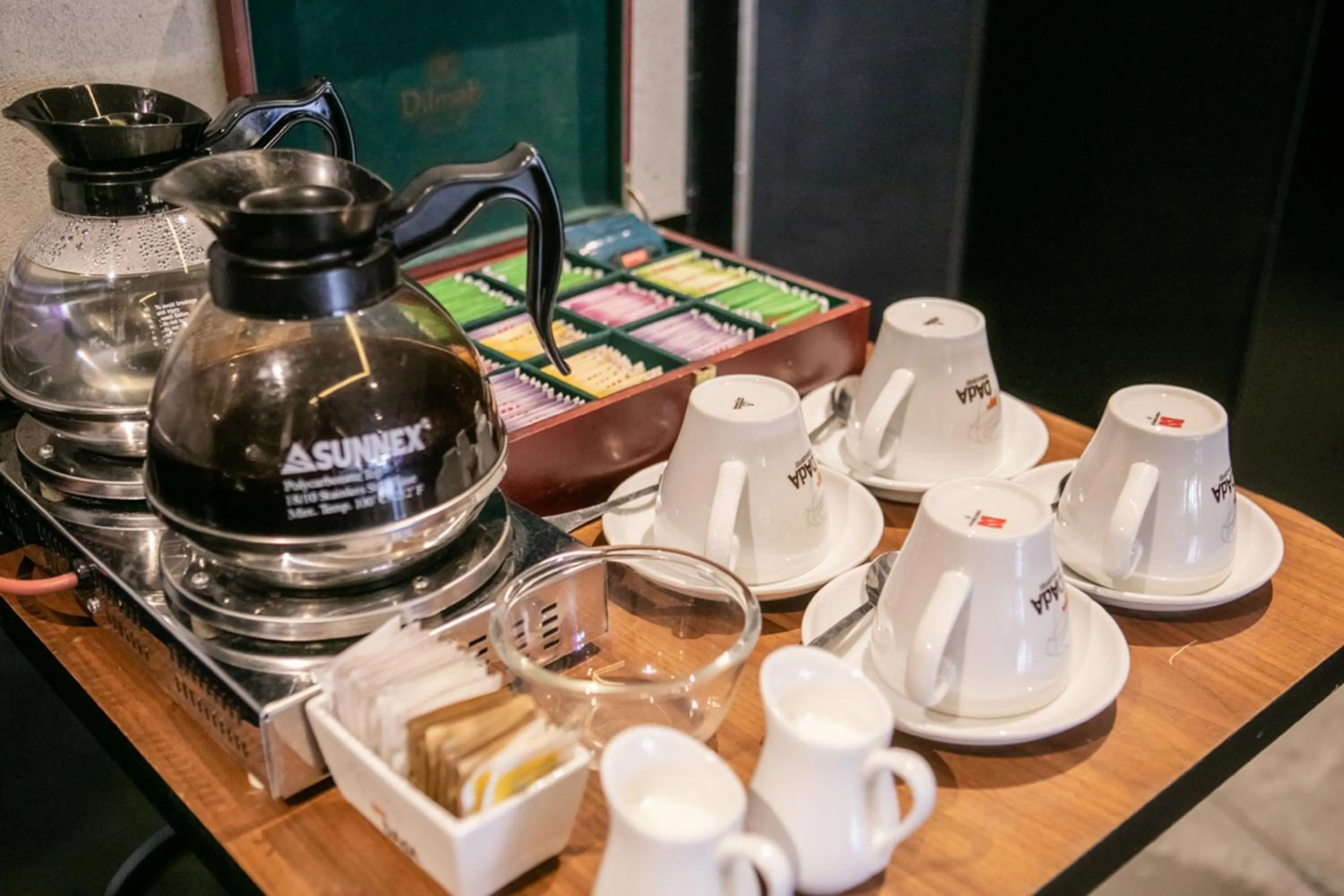 Food and drinks in Ultra Tel Aviv Boutique Hotel