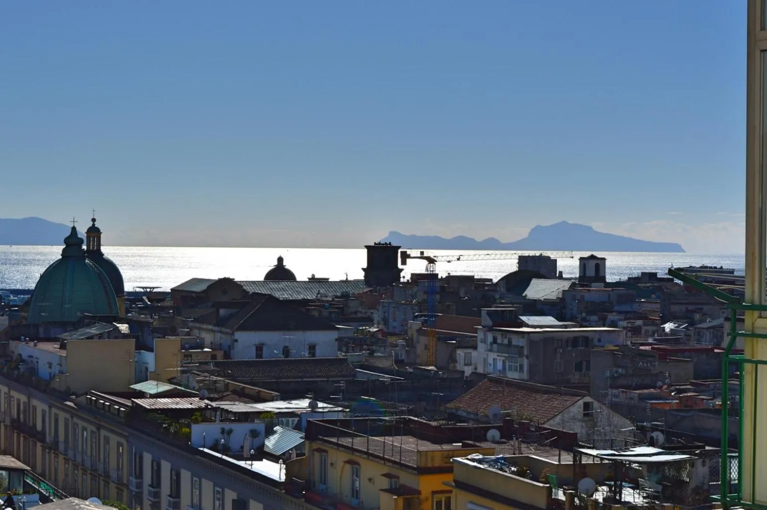 Photo of the whole room in Nel Cuore di Parthenope