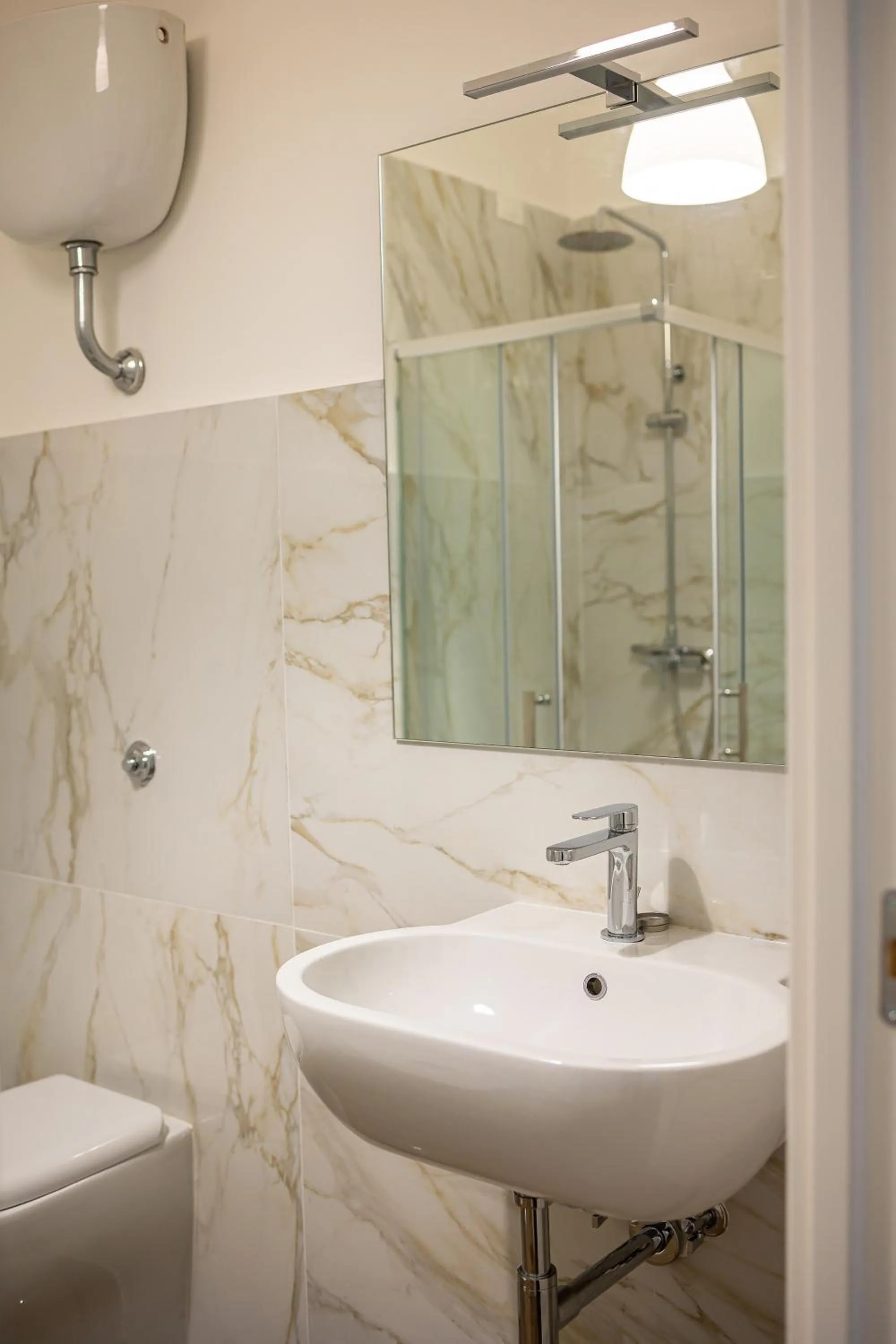 Bathroom in Nel Cuore di Parthenope