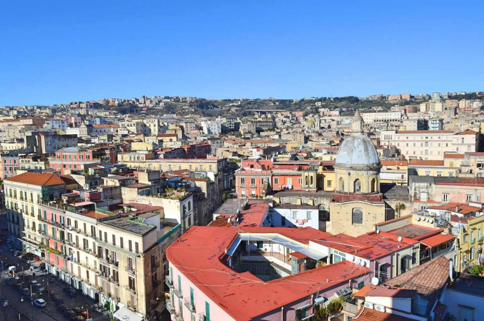 Bird's eye view in Nel Cuore di Parthenope