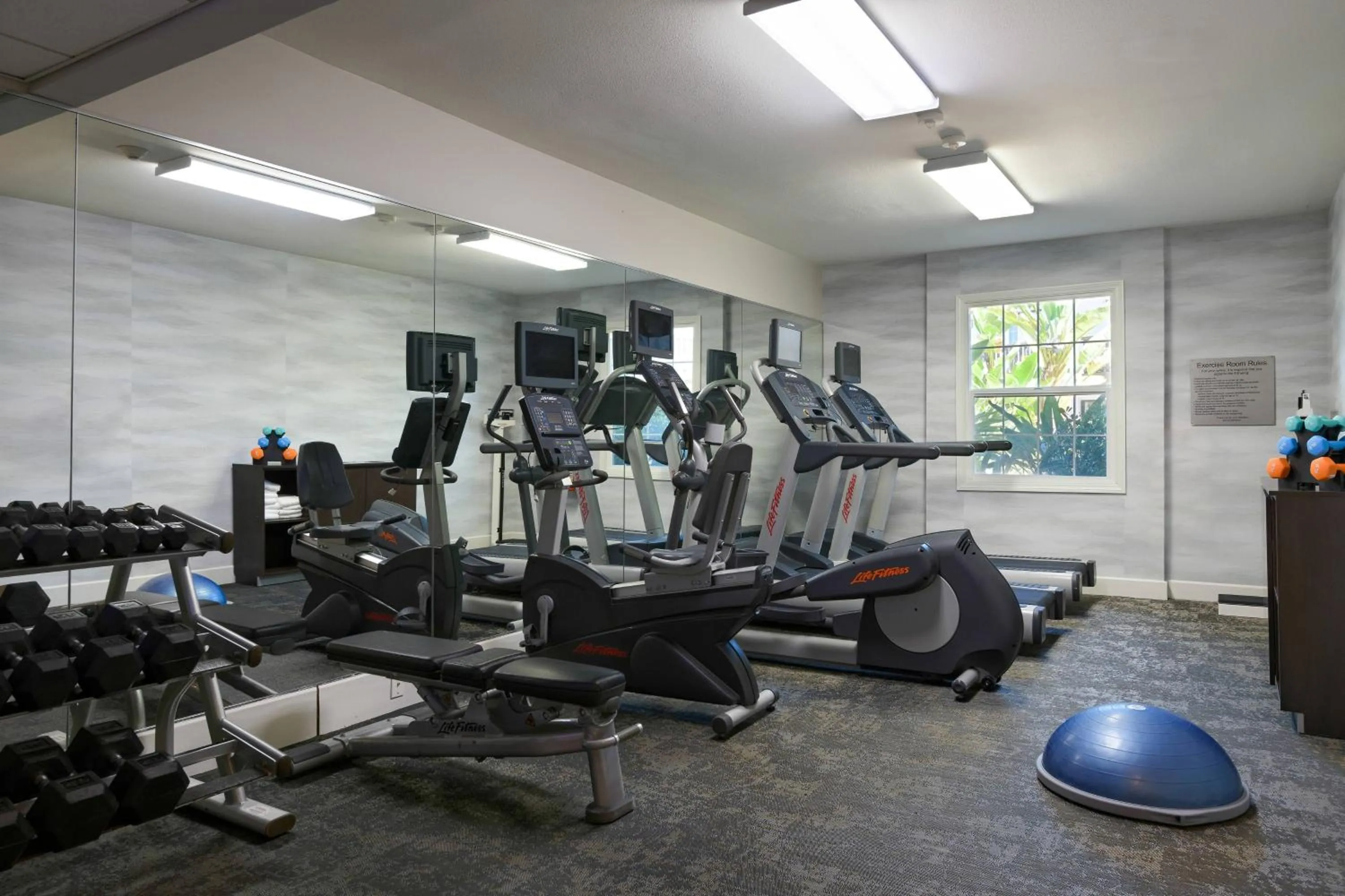 Fitness centre/facilities in Fairfield Inn & Suites San Diego Old Town