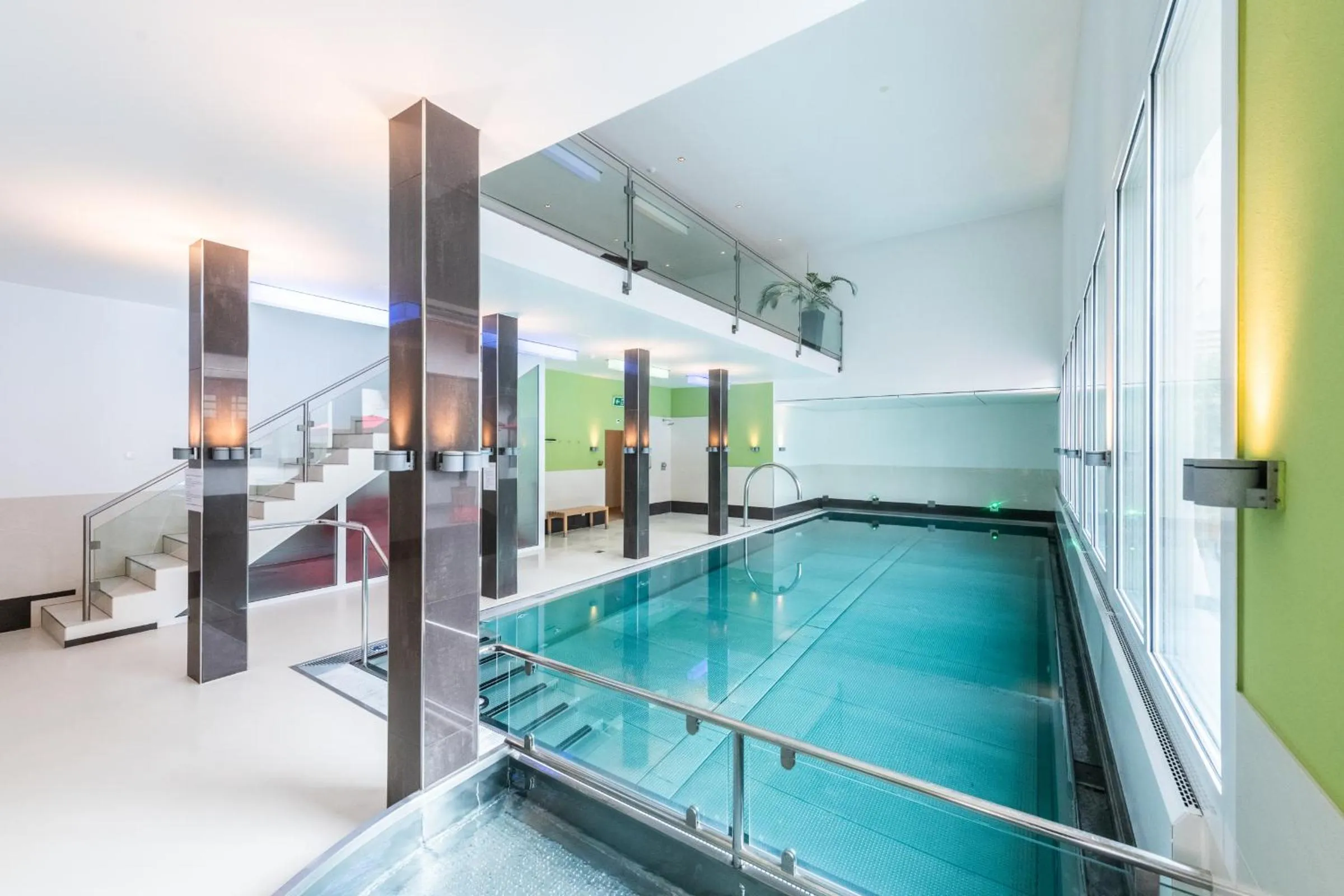 Swimming pool in Hotel Lenzerhorn - Alpine Stay, Spa & Savour