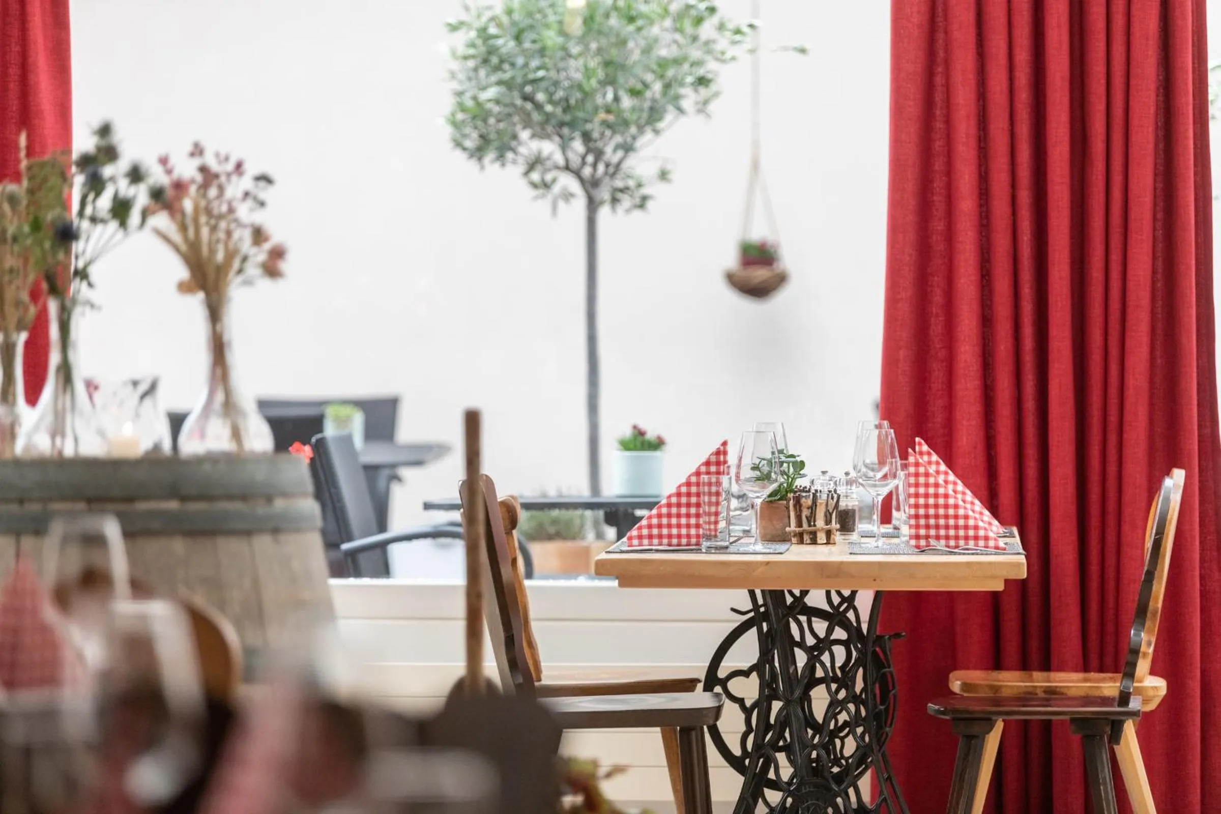 Restaurant/places to eat in Hotel Lenzerhorn - Alpine Stay, Spa & Savour