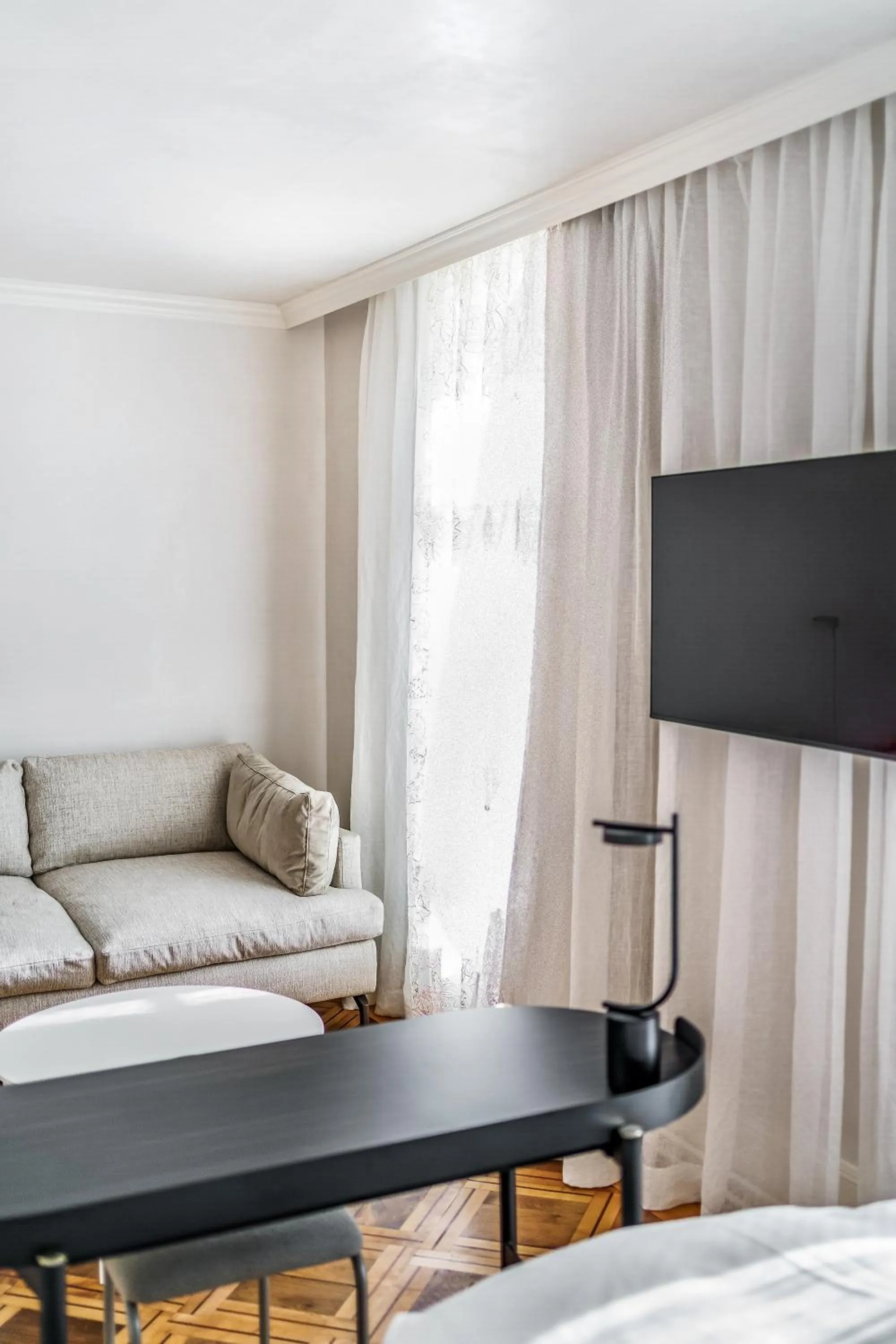 Seating area, Bed in BLUME Baden Hotel & Restaurant