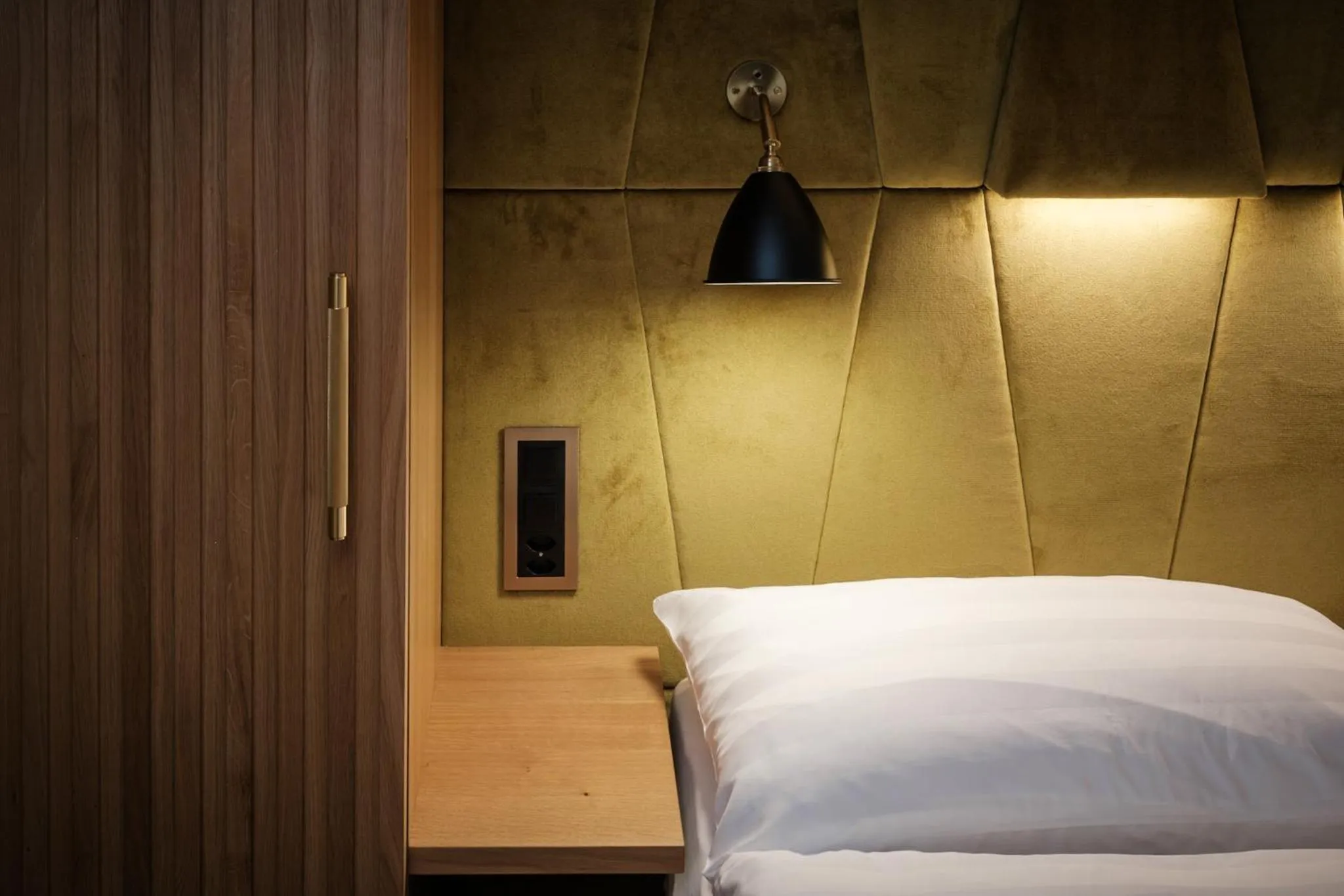 Bed in Resort Hotel Alex Zermatt