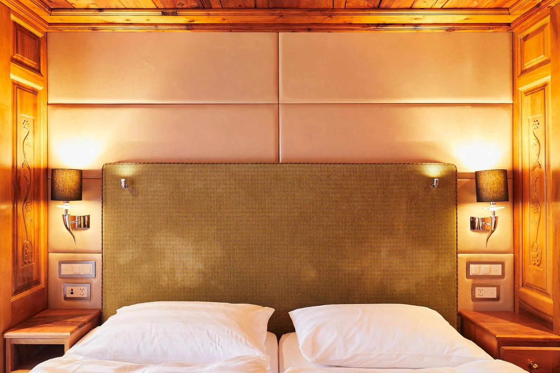 Bed in Resort Hotel Alex Zermatt