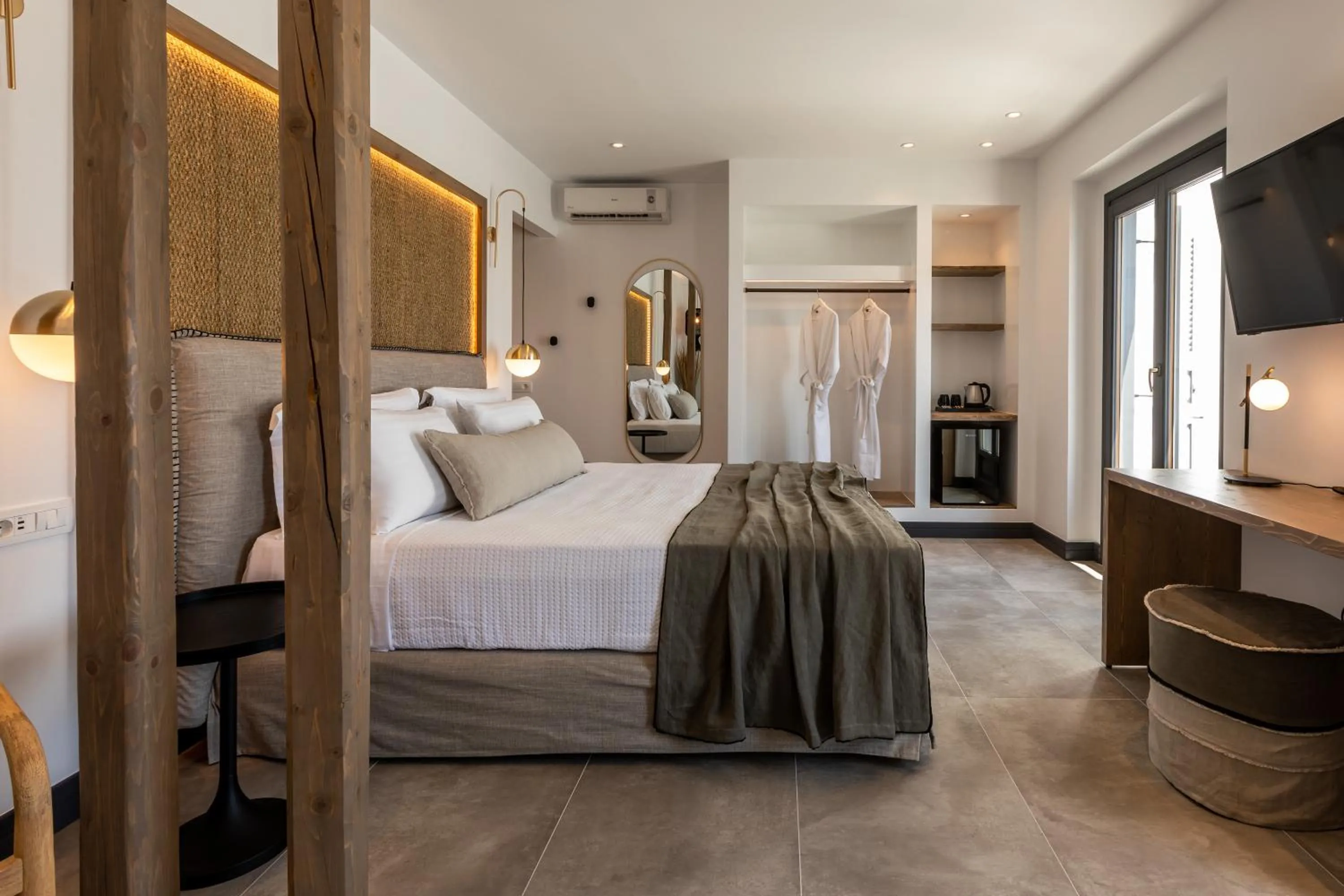 Bed in Vineyard Exclusive Suites