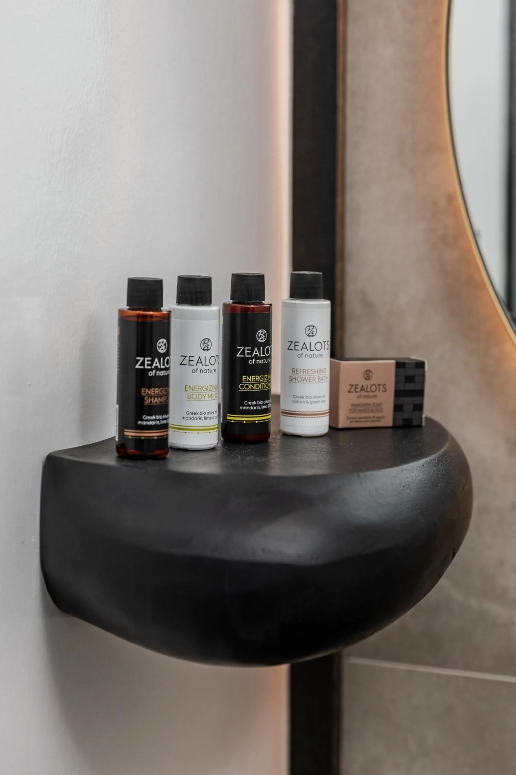 Bathroom in Vineyard Exclusive Suites