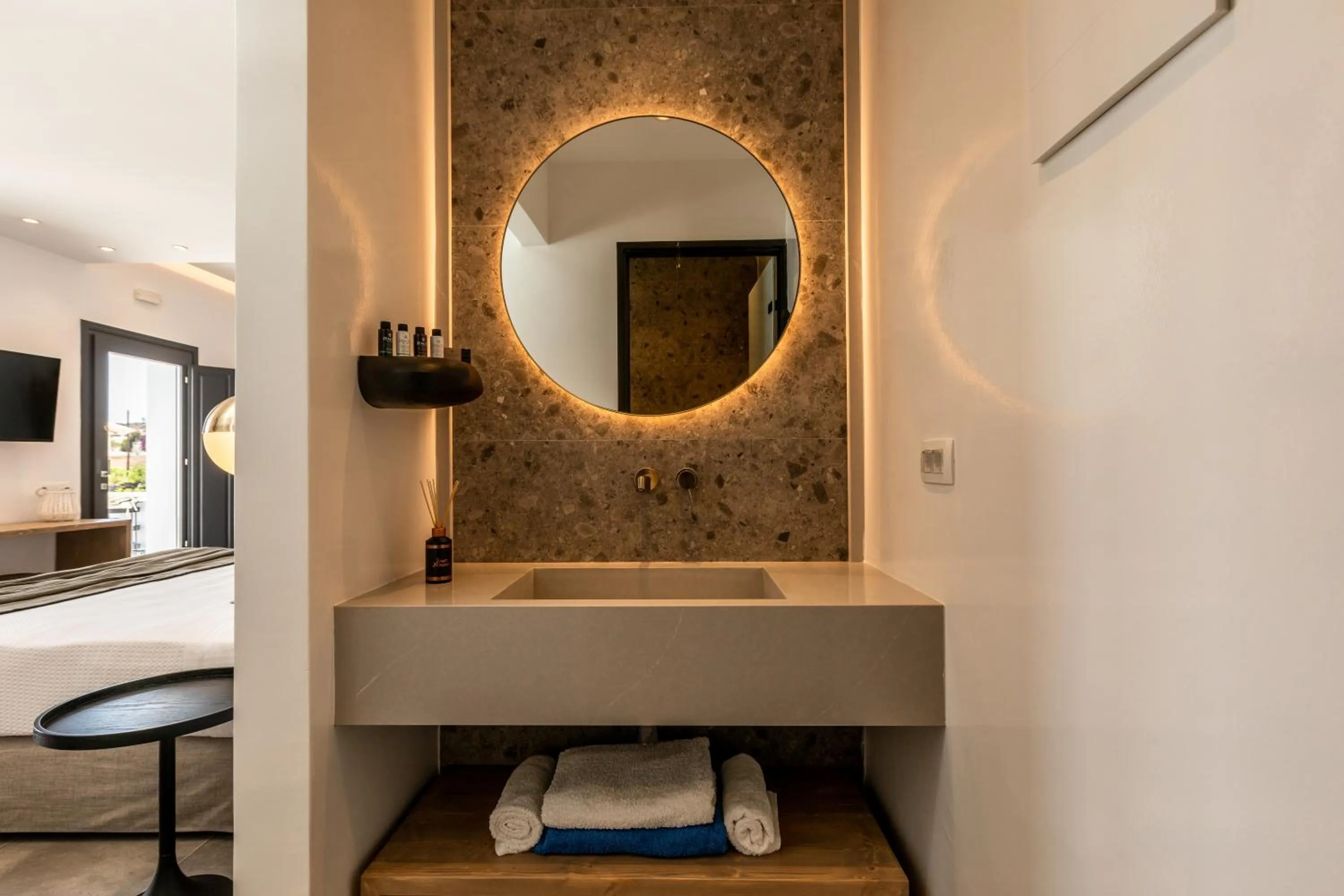 Bathroom in Vineyard Exclusive Suites