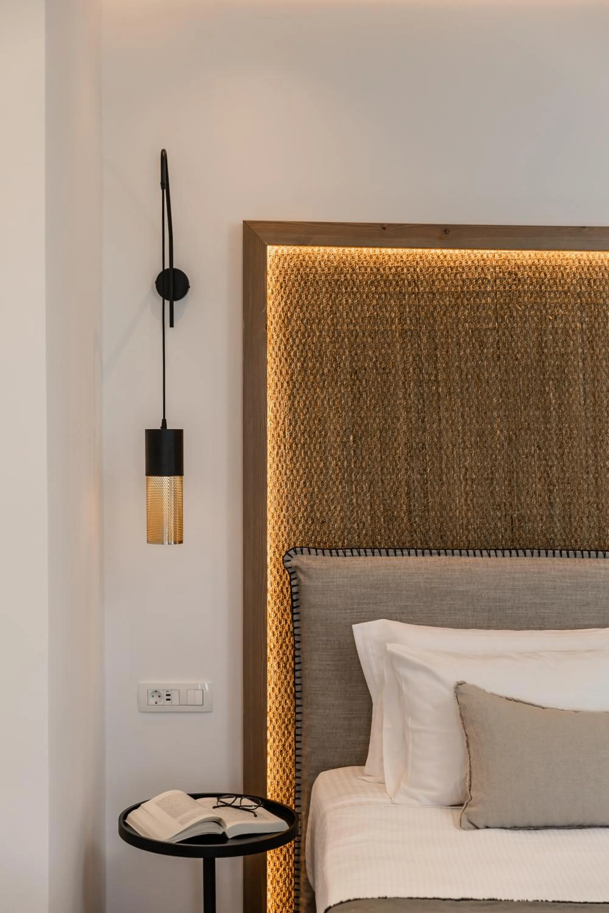 Bed in Vineyard Exclusive Suites