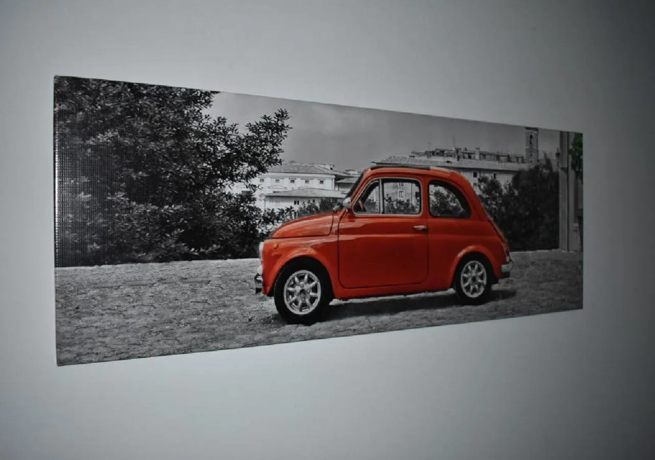 Decorative detail in Alma Nua