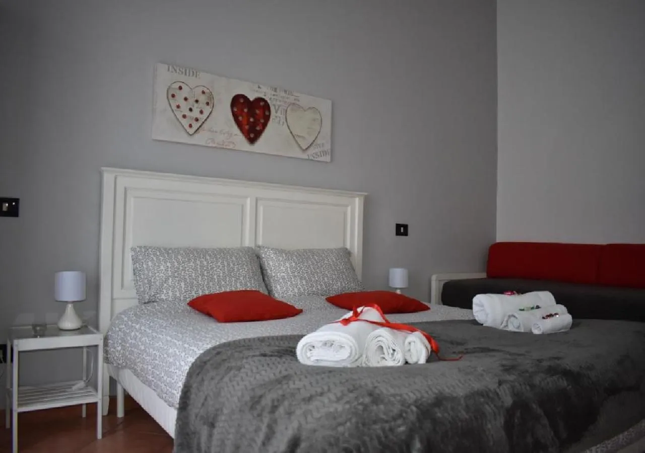 Bedroom, Bed in Alma Nua