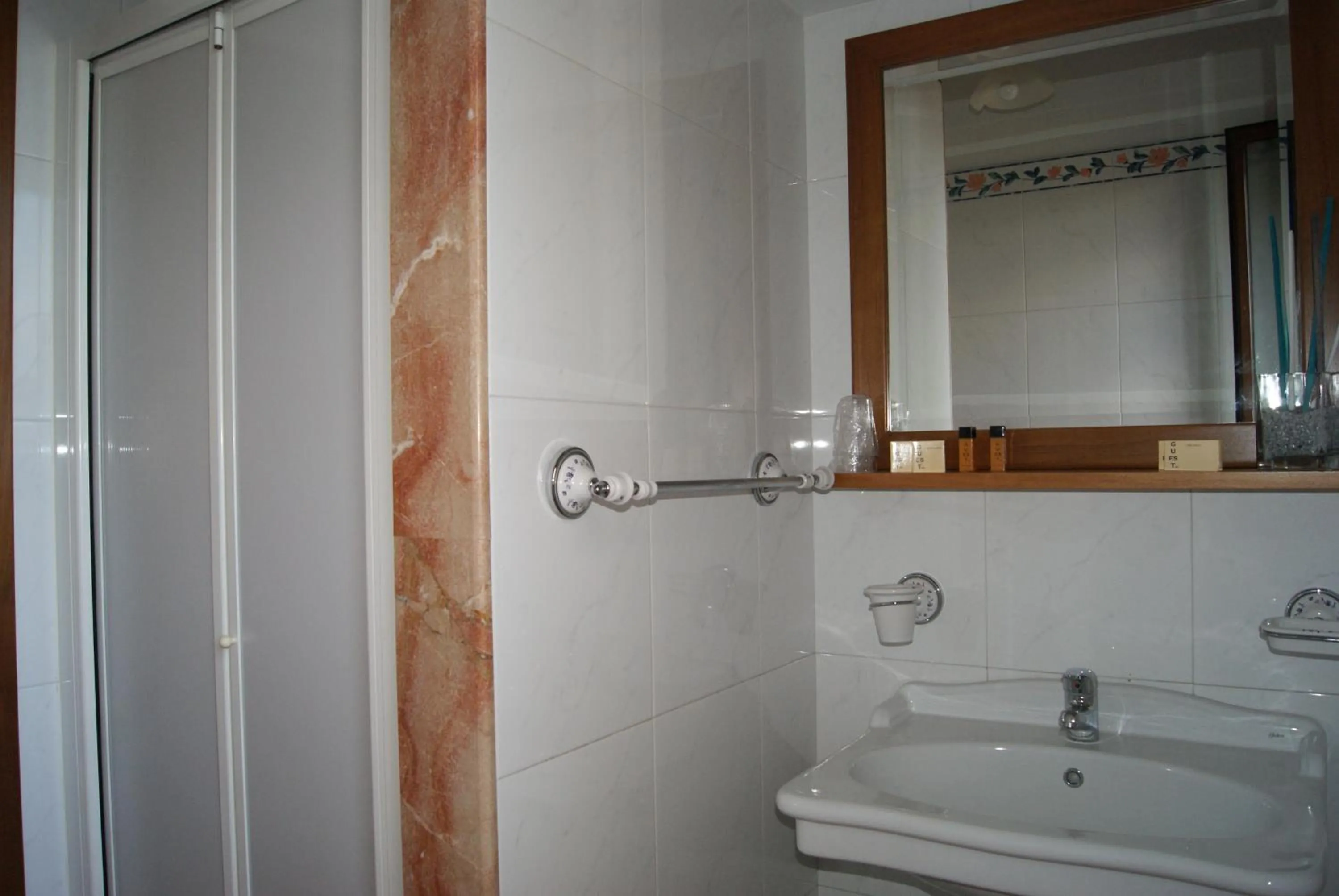 Bathroom in Alma Nua