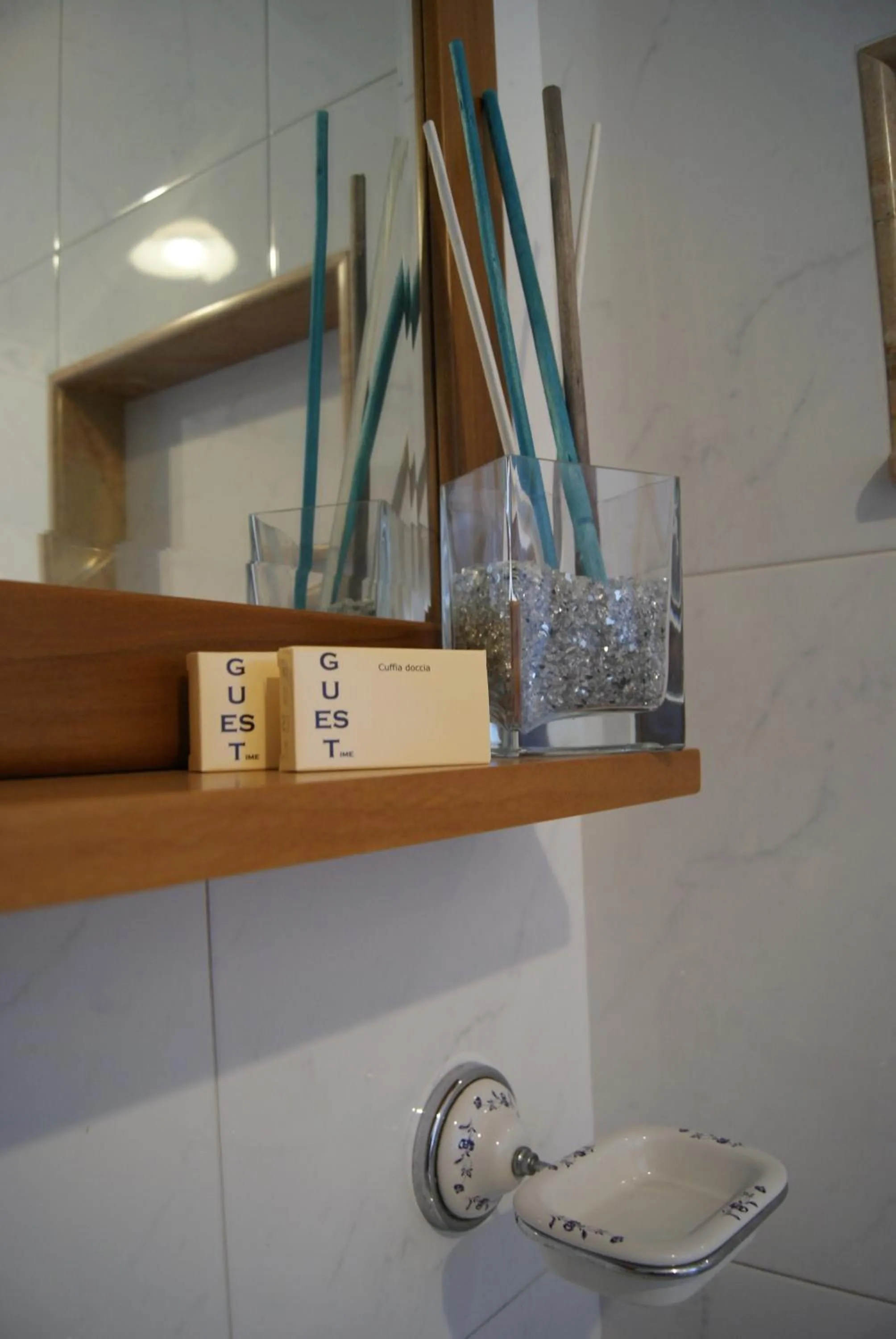 Decorative detail in Alma Nua