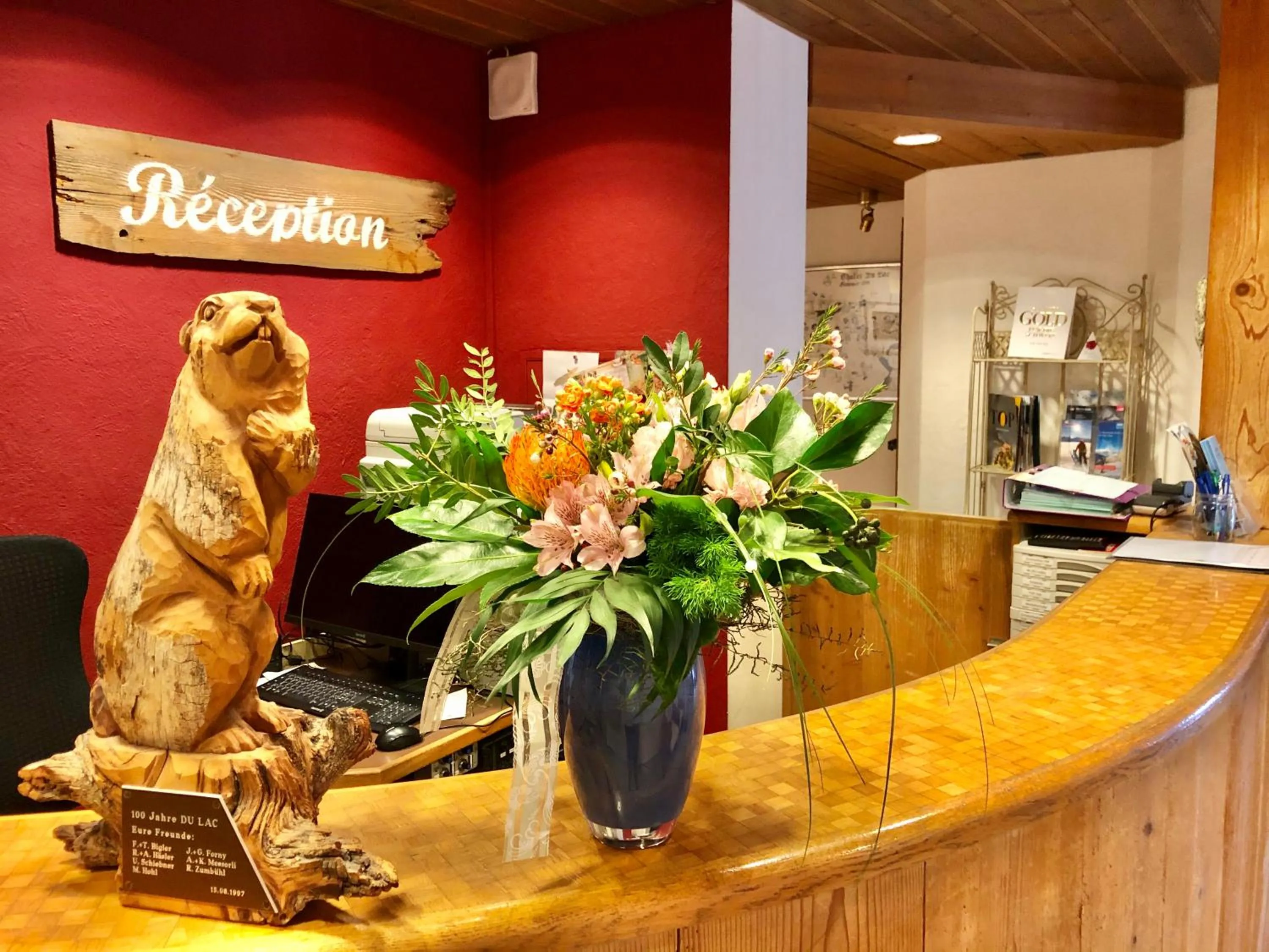 Lobby or reception in Hotel Châlet Du Lac
