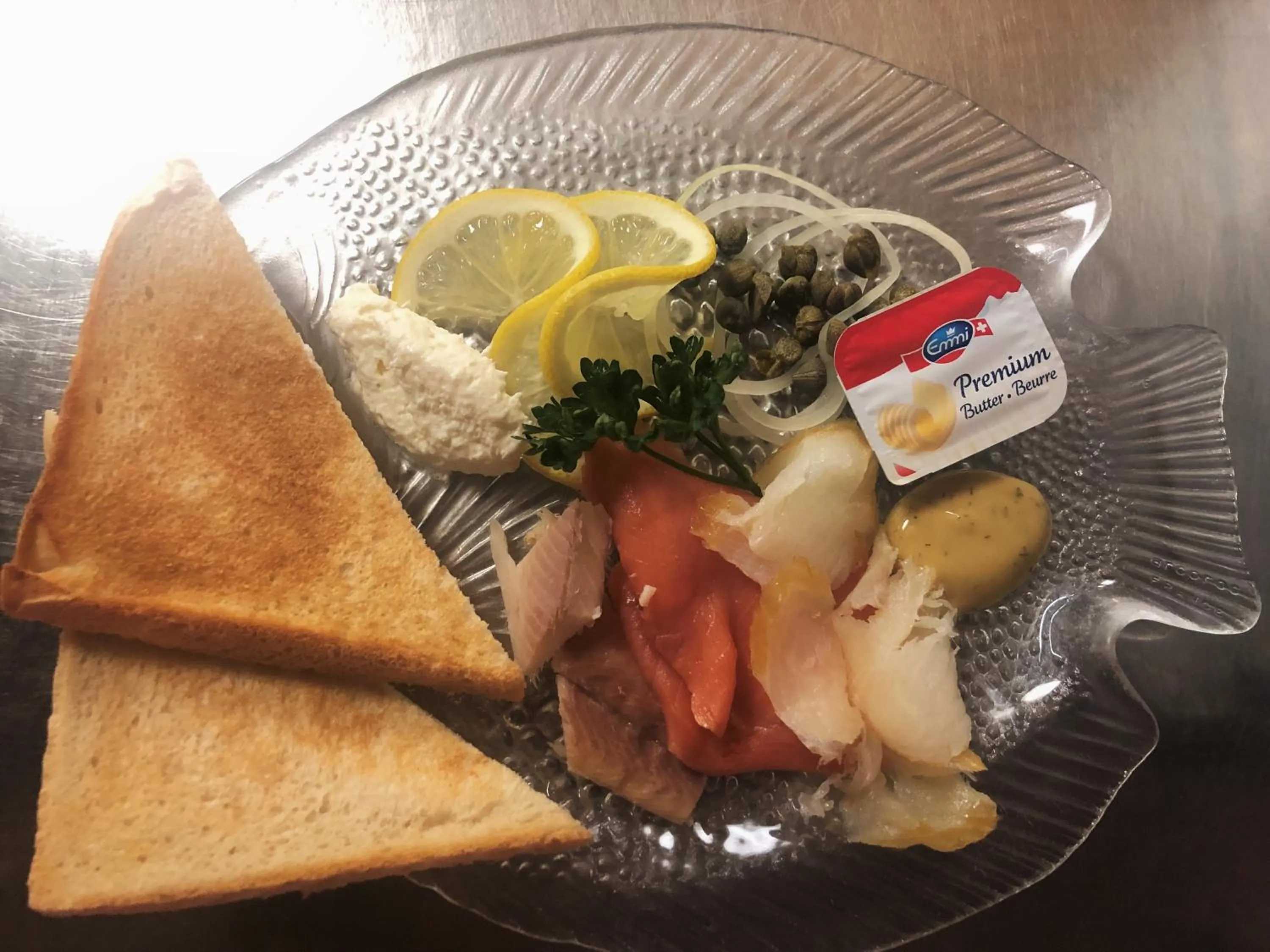 Restaurant/places to eat in Hotel Châlet Du Lac