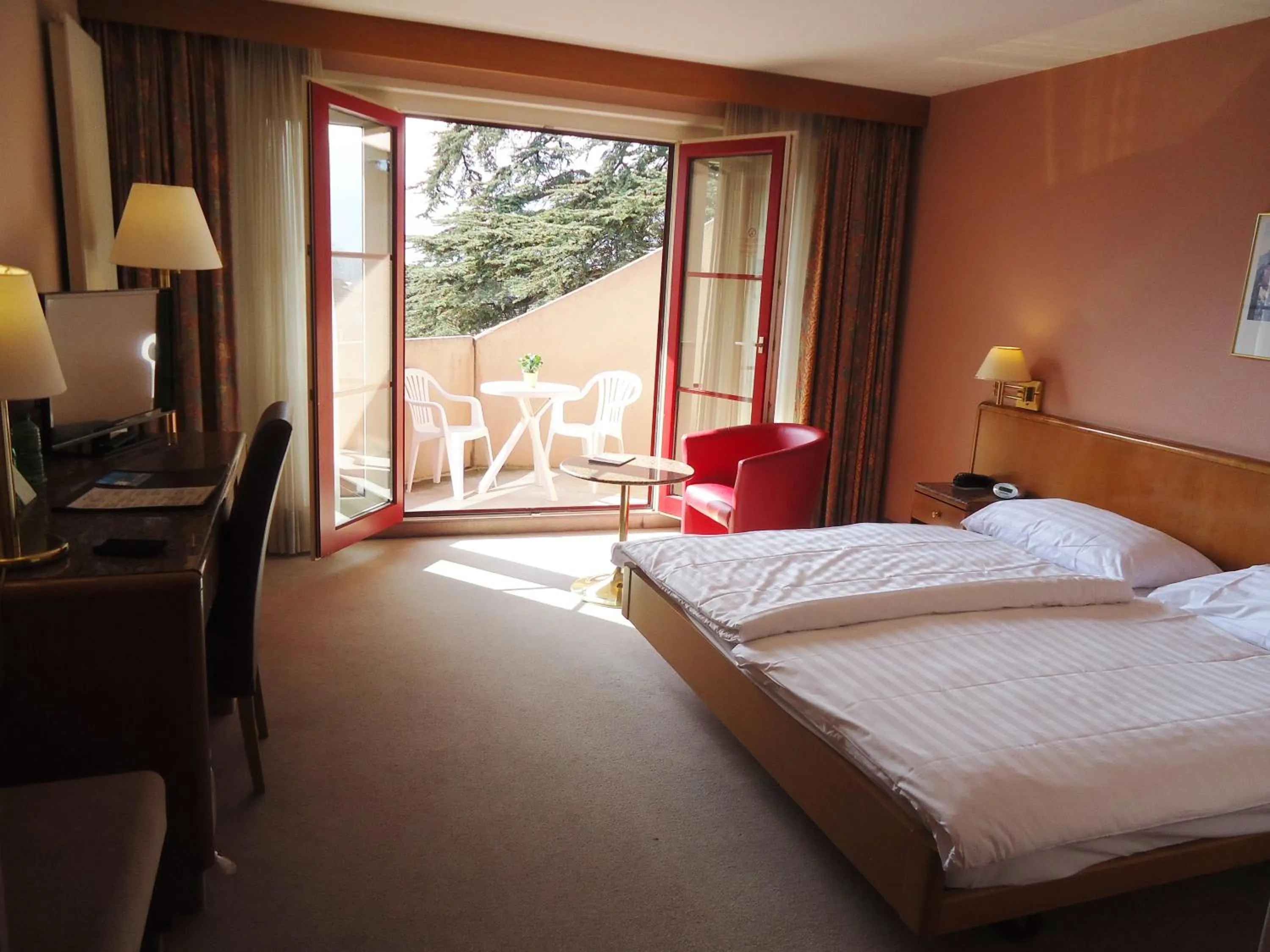 Bedroom, Bed in Hotel Le Cedre