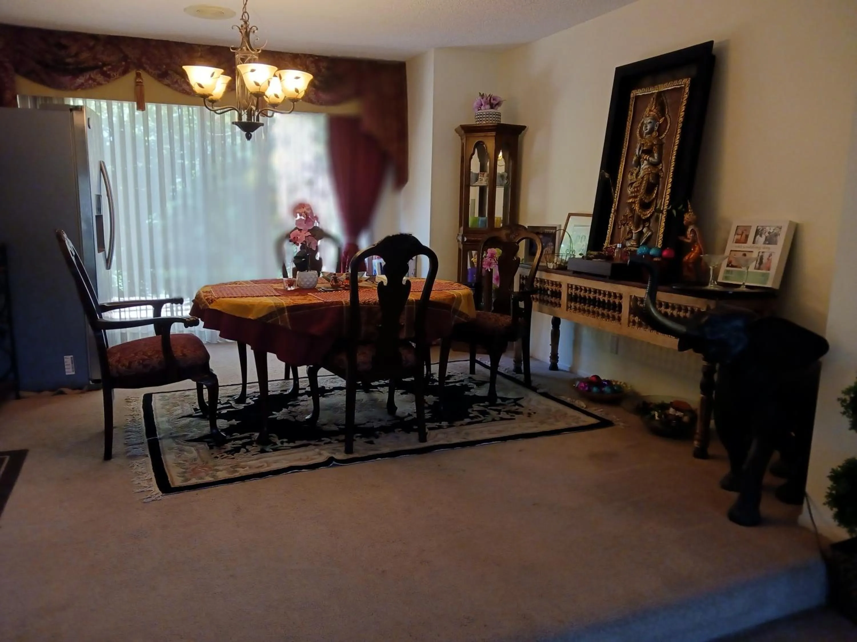 Property building in Bed and Breakfast in Hollywood Hills