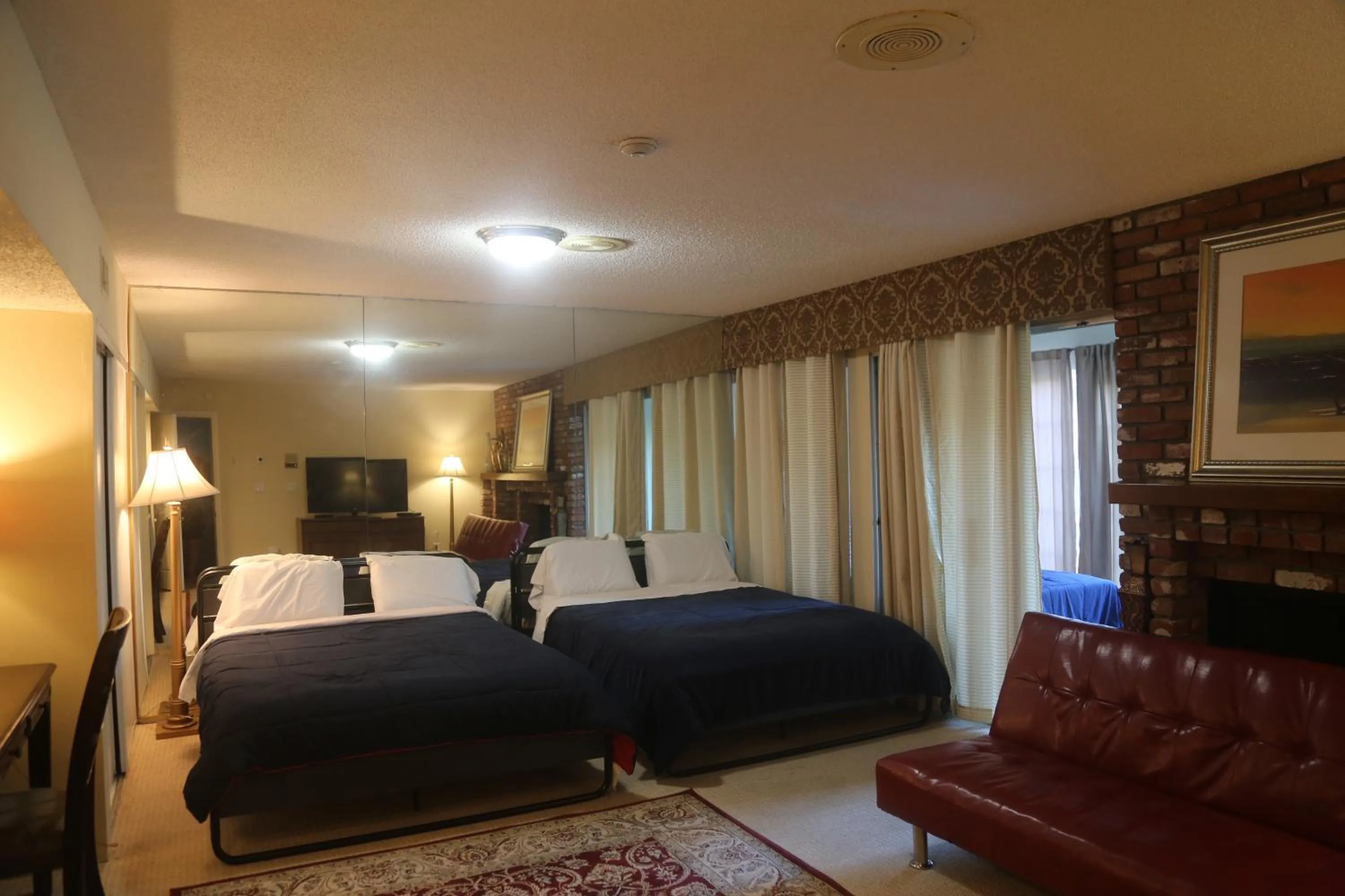 Bedroom in Bed and Breakfast in Hollywood Hills