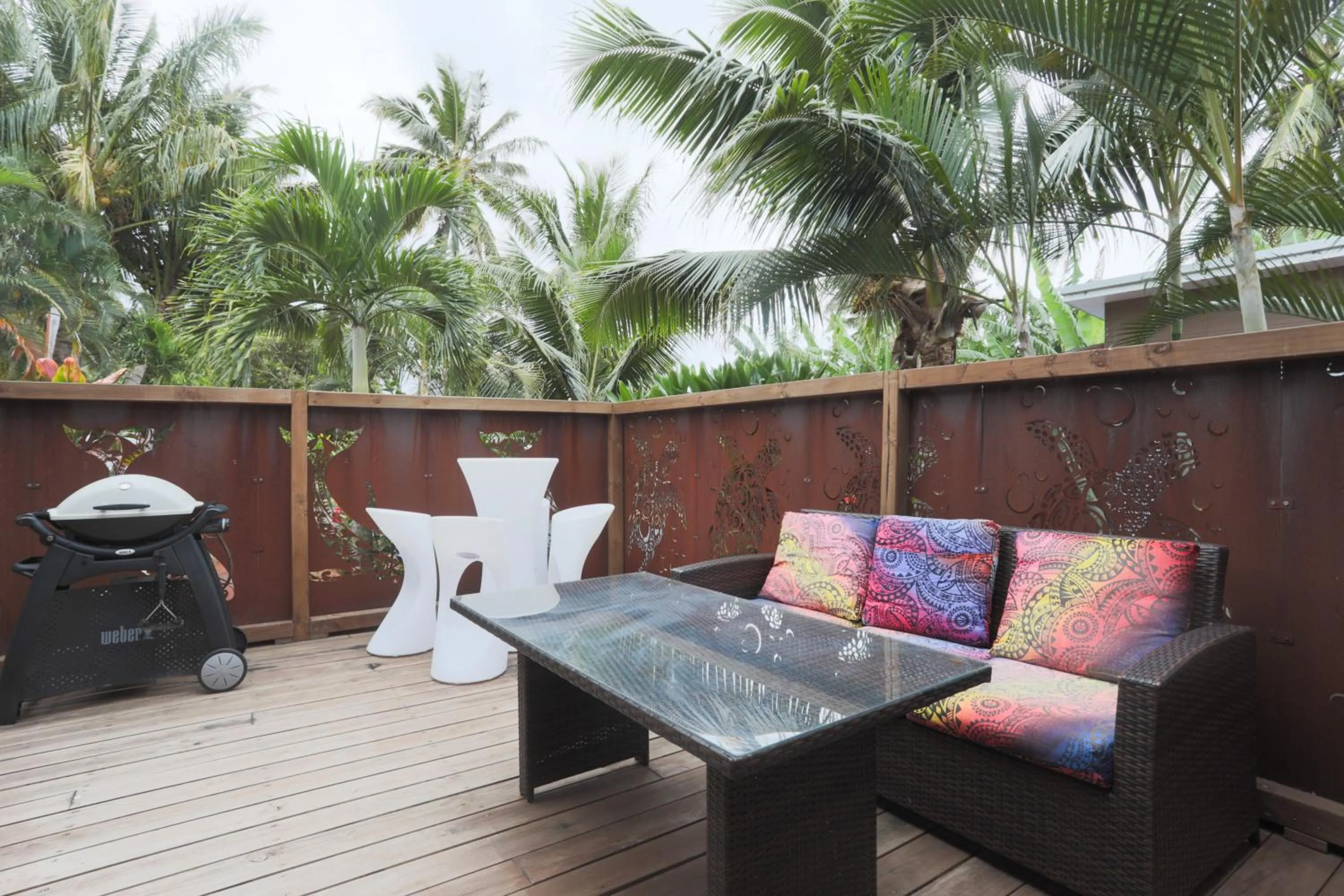 BBQ facilities in Kia Orana Villas and Spa