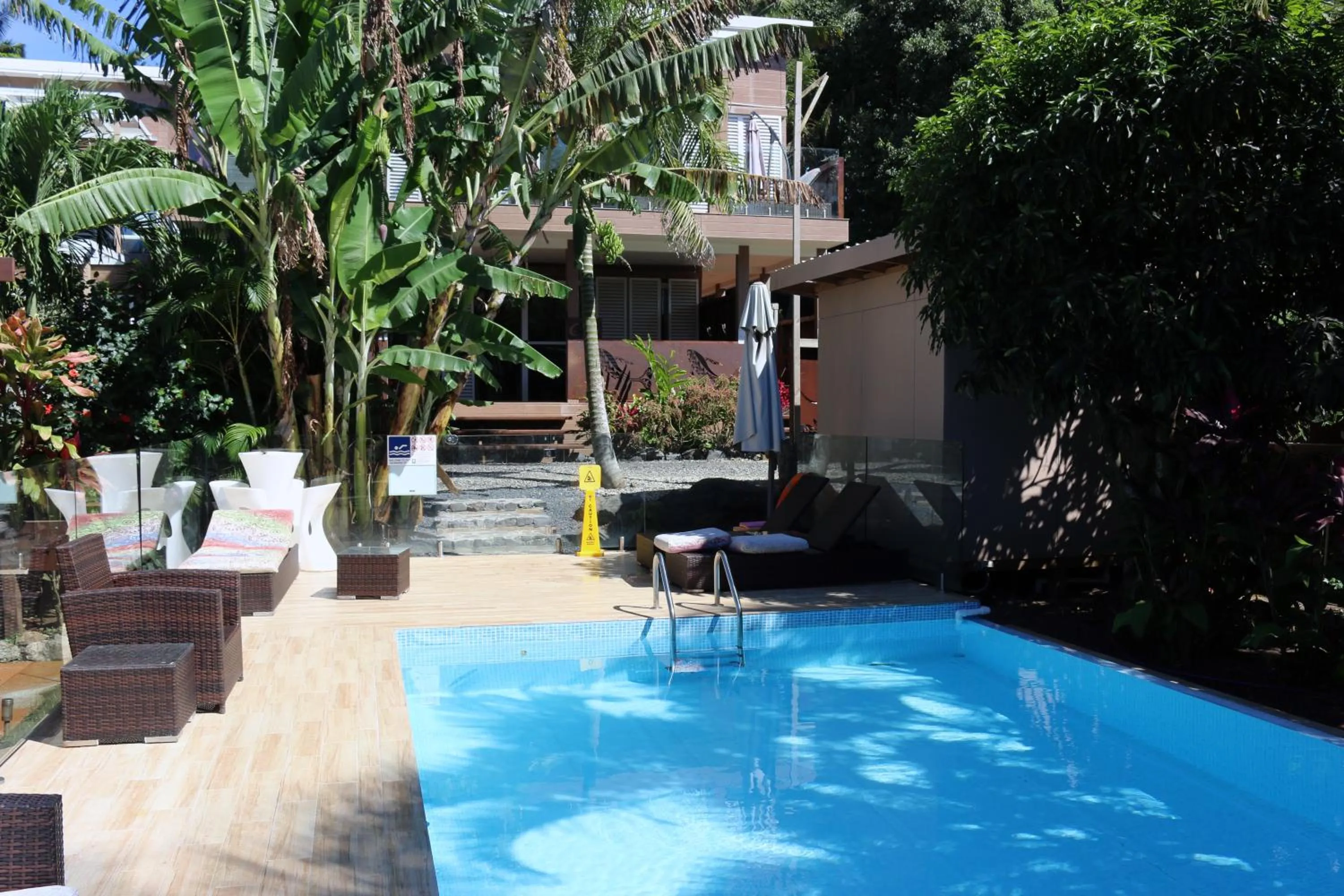 Swimming pool in Kia Orana Villas and Spa