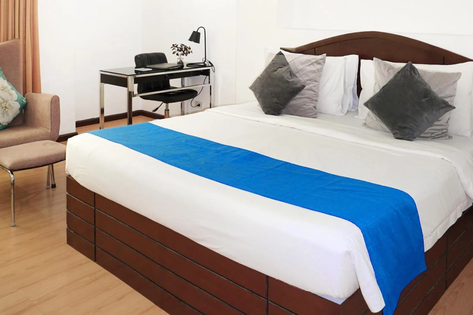 Bed in Star Hotel Davao