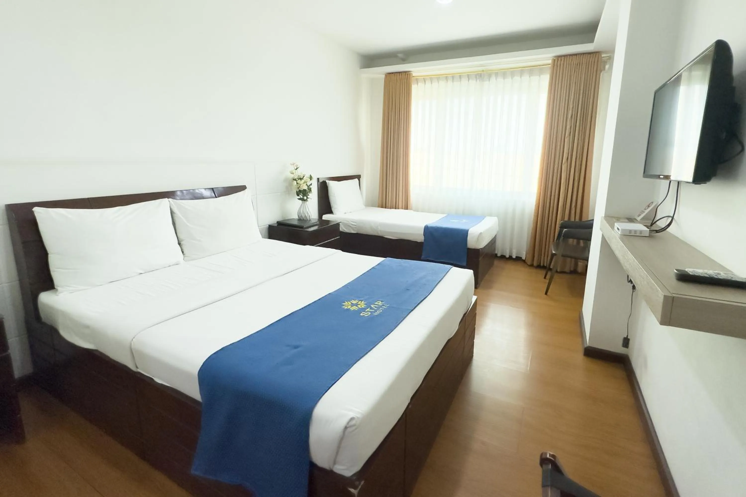 Bed in Star Hotel Davao