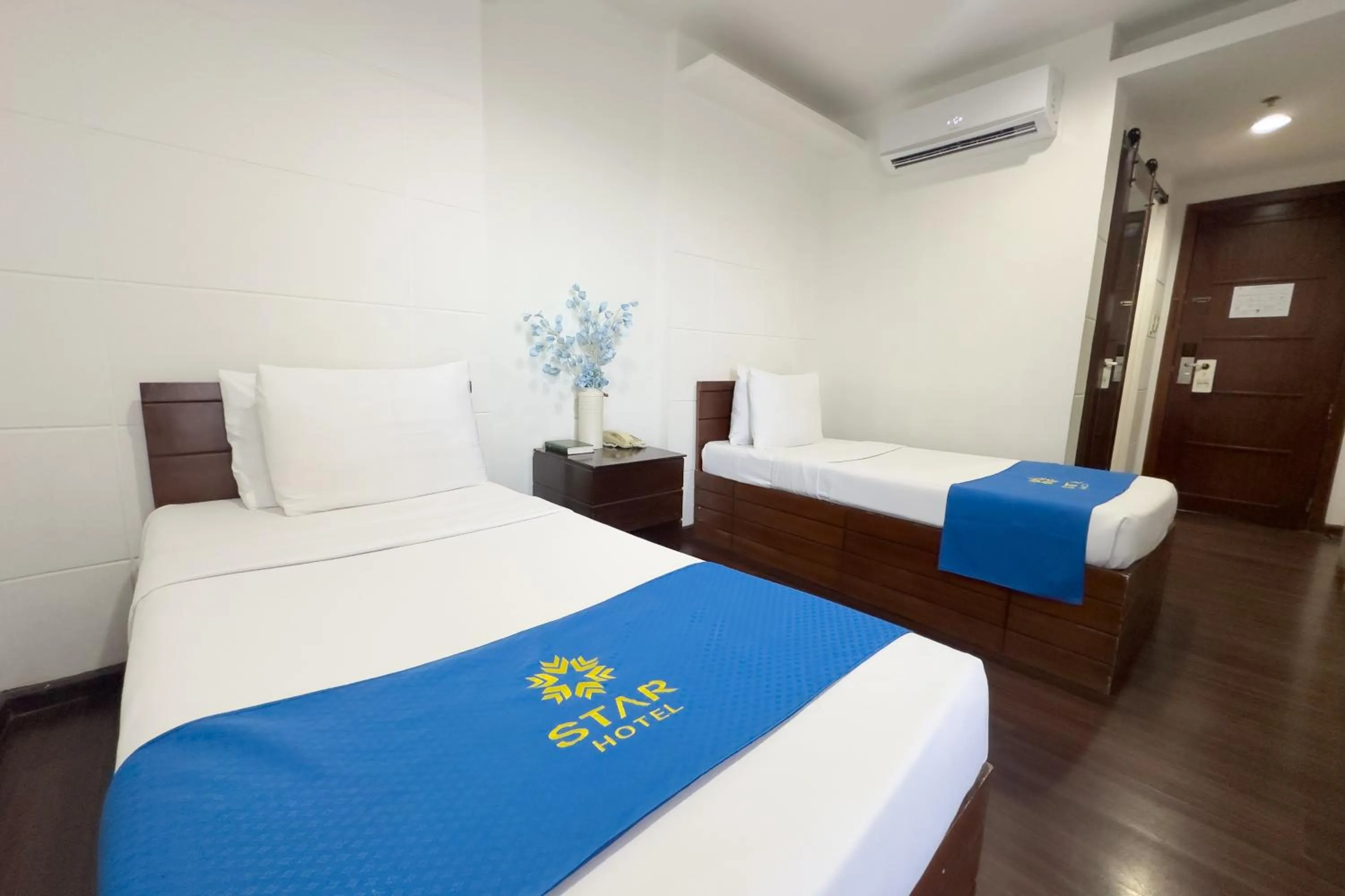 Bed in Star Hotel Davao