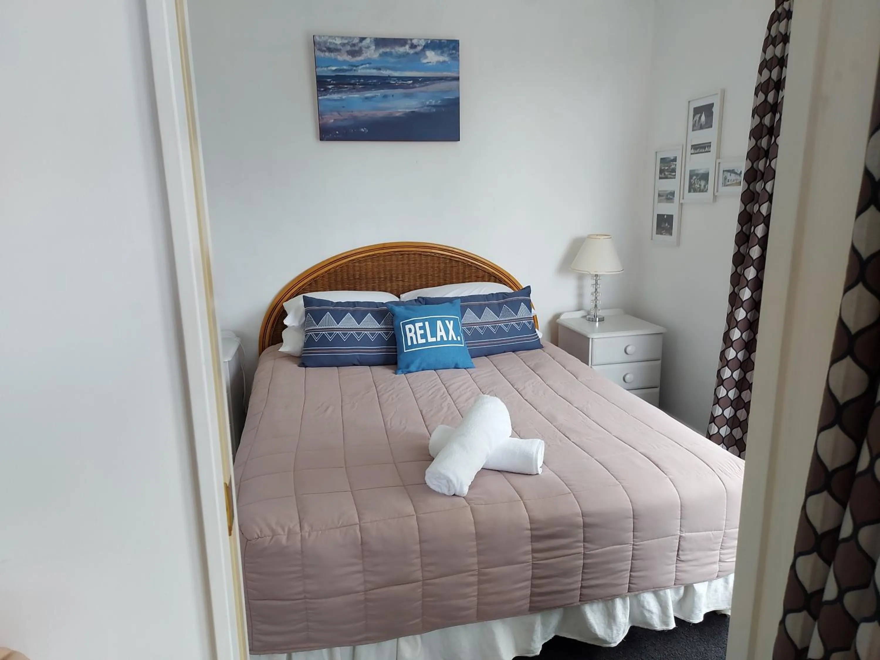 Bedroom, Bed in The Atrium