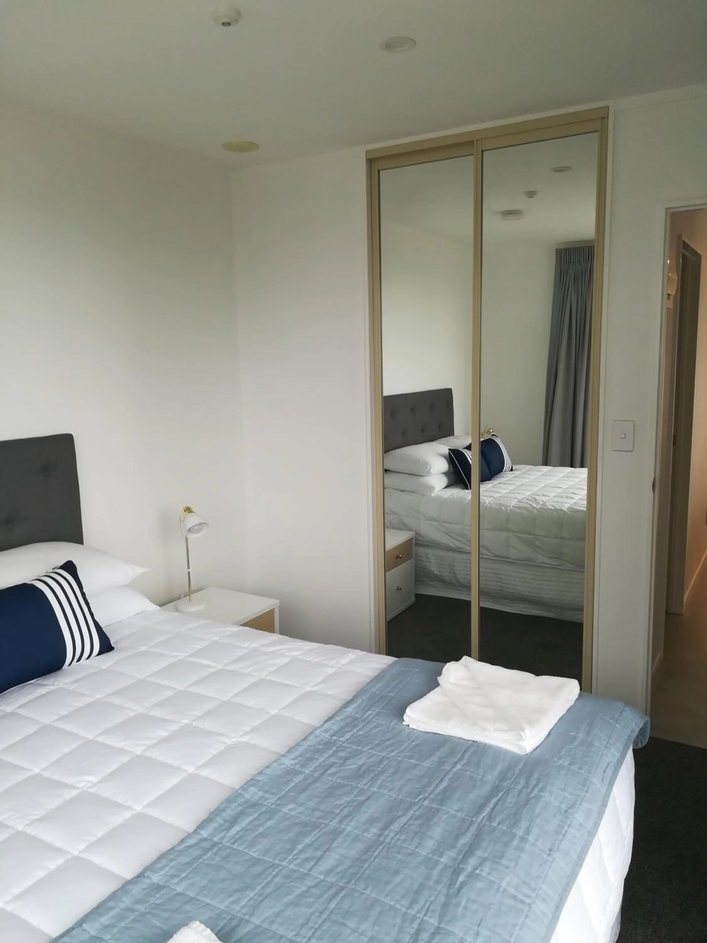 Bedroom, Bed in The Atrium