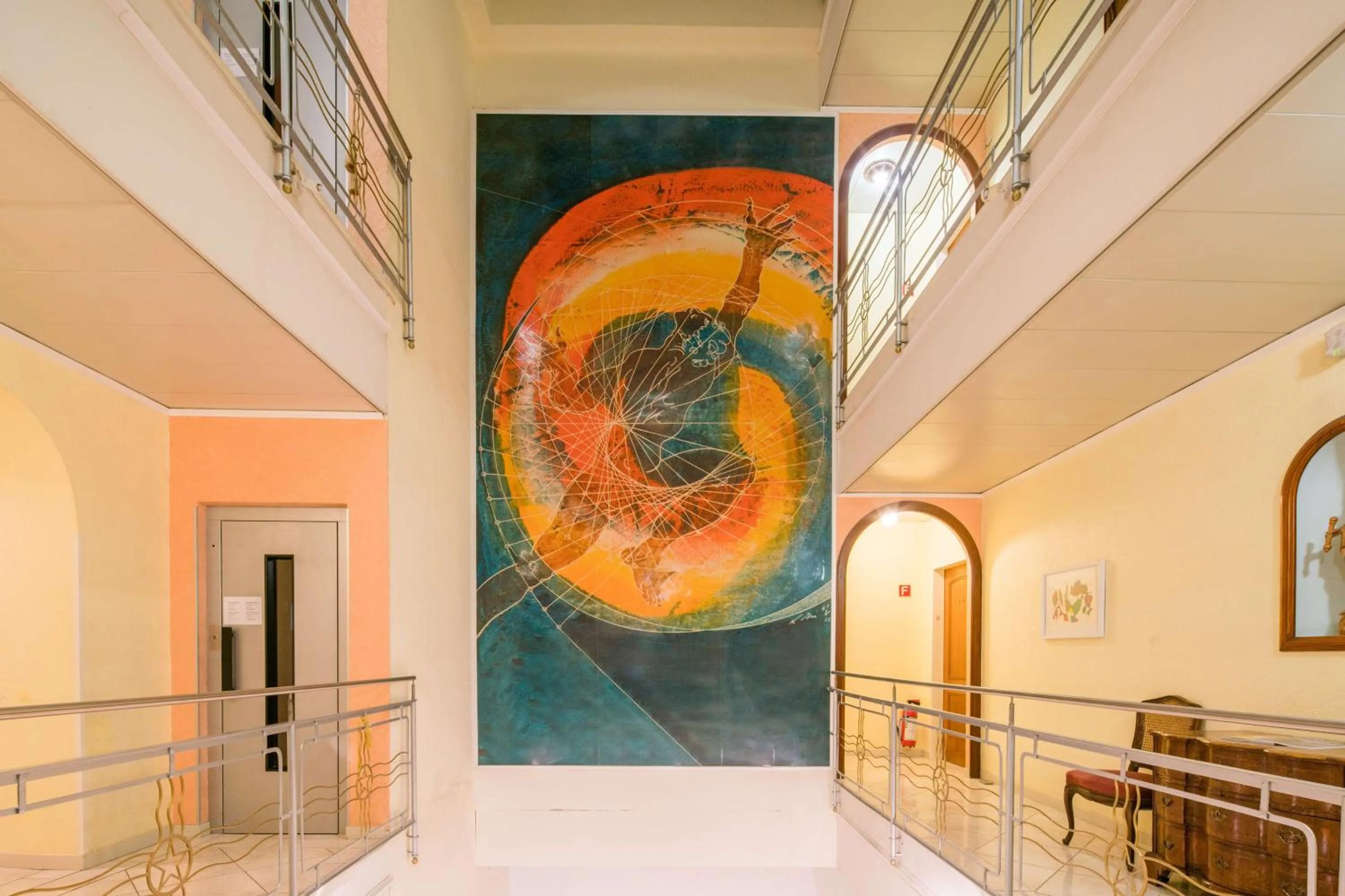 Lobby or reception in Best Western Hotel Bellevue au Lac