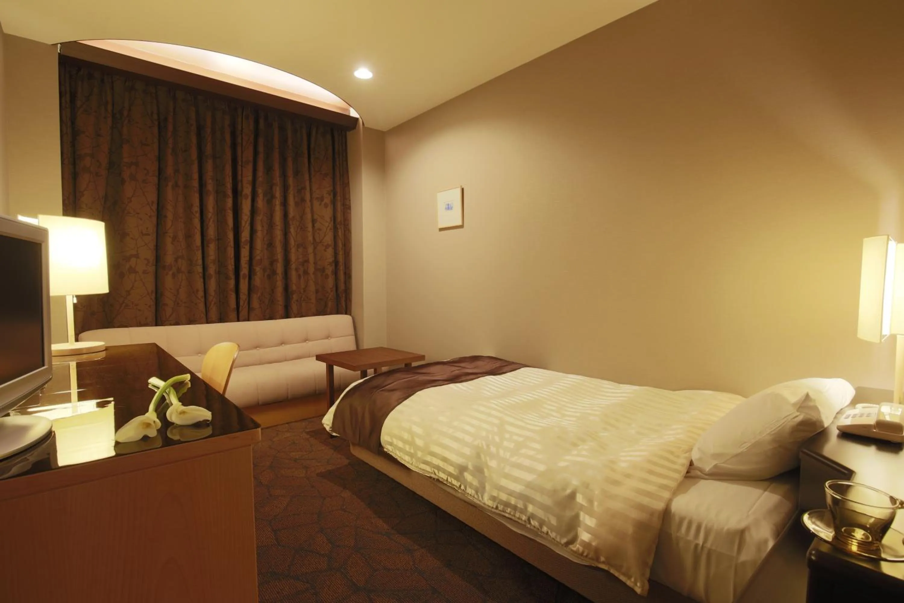 Photo of the whole room, Bed in Hotel Grand Vert Gizan