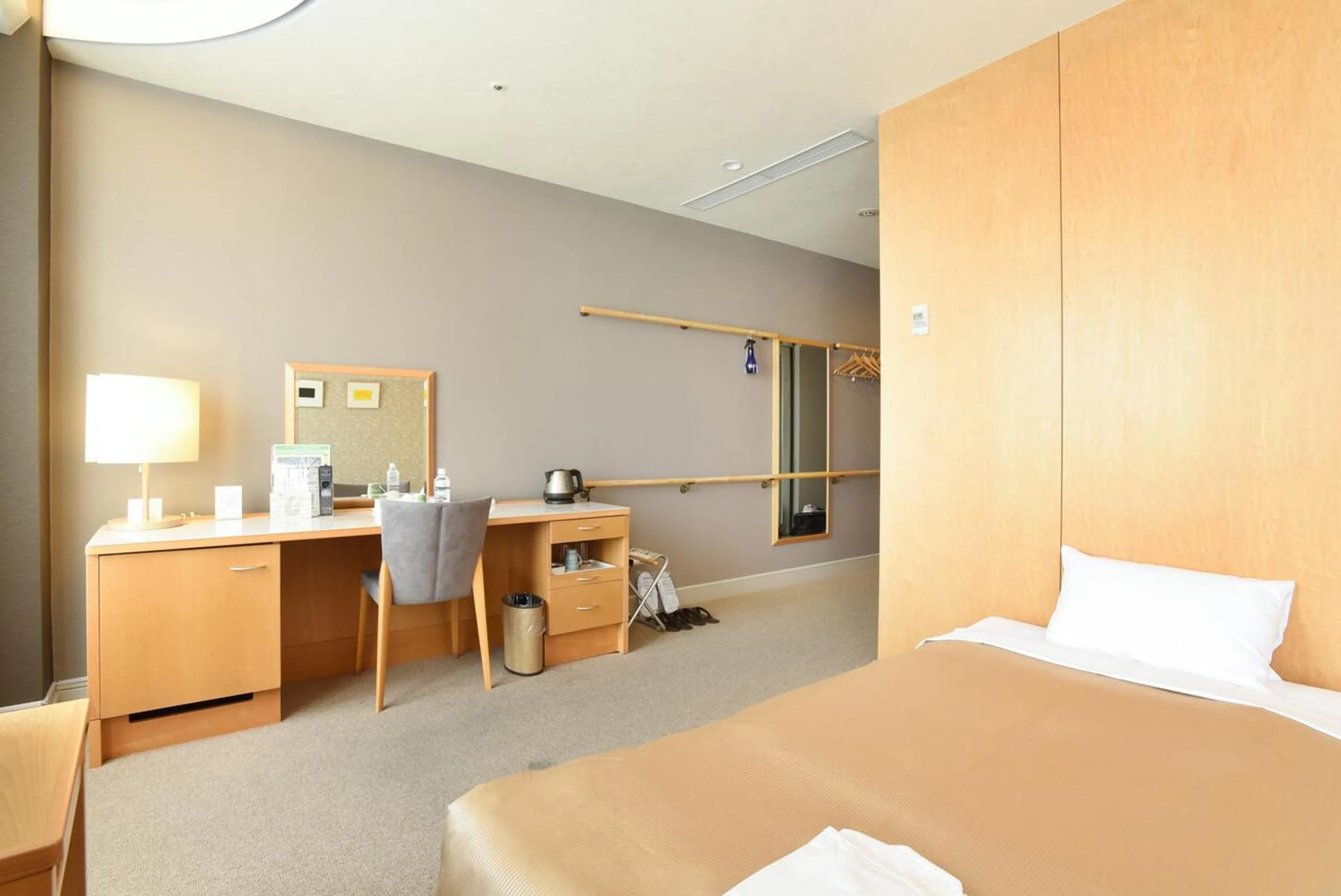 Bed in Hotel Grand Vert Gizan