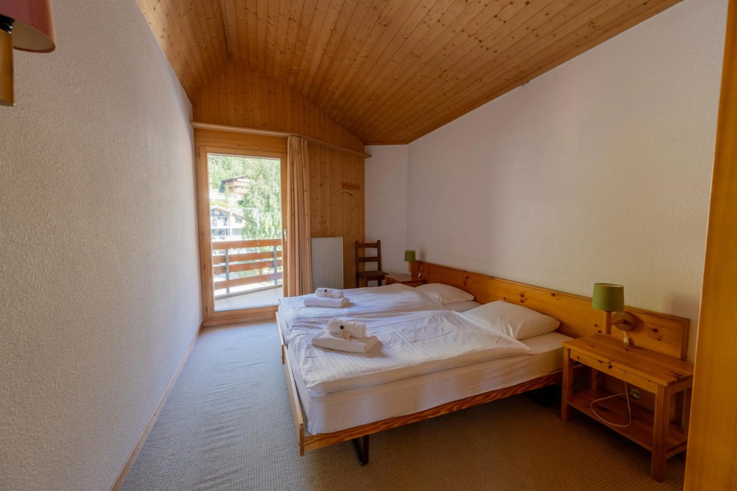 Bed in Eden Resort Anzère