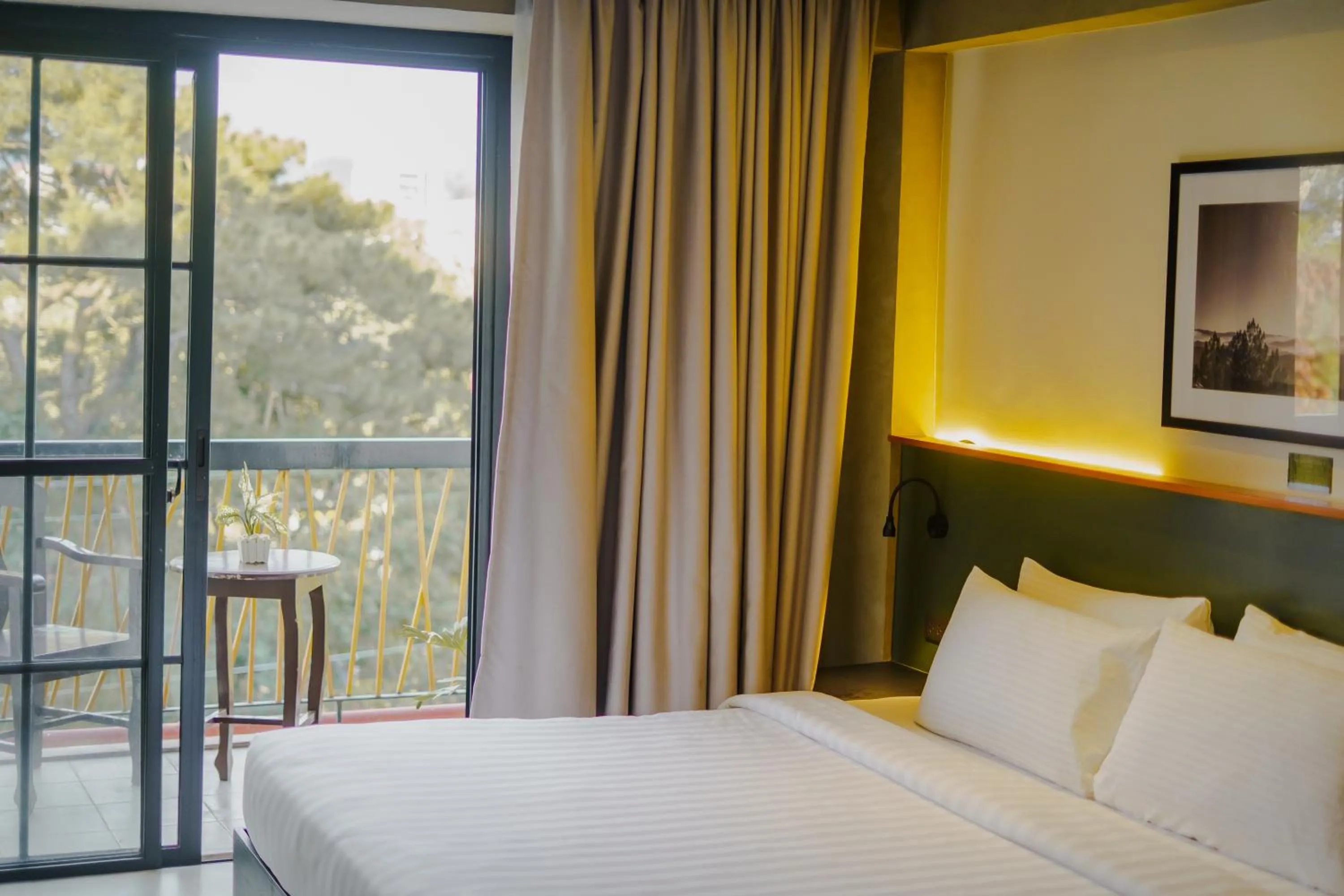 View (from property/room), Bed in Venus Parkview Hotel