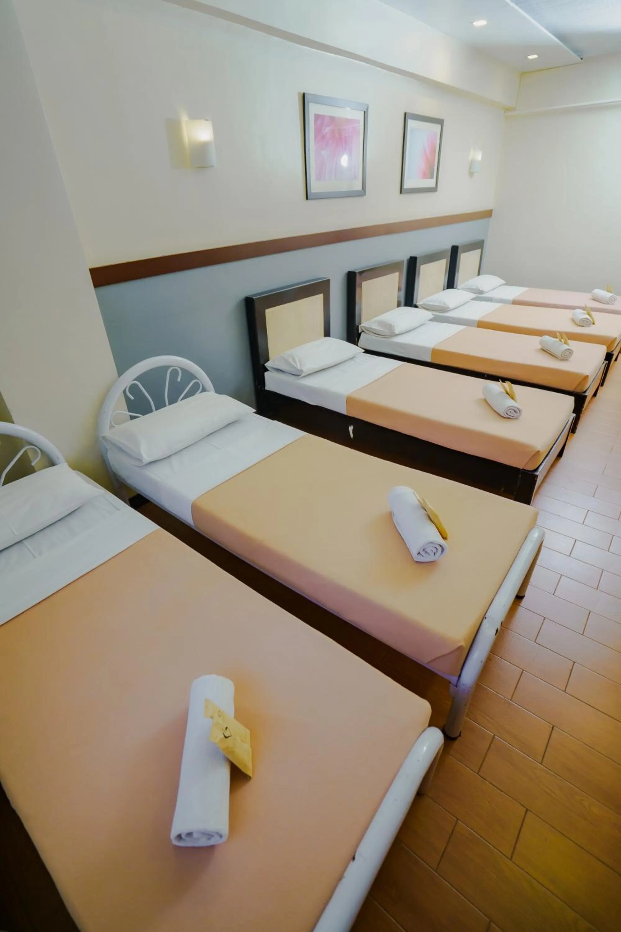 Bed in Venus Parkview Hotel