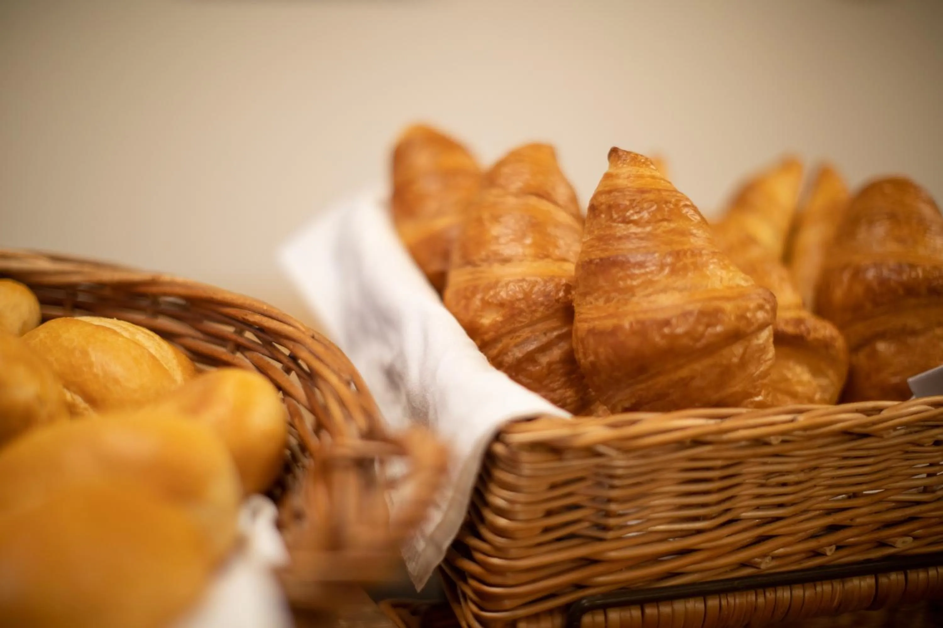 Buffet breakfast in Hotel Chesa Surlej