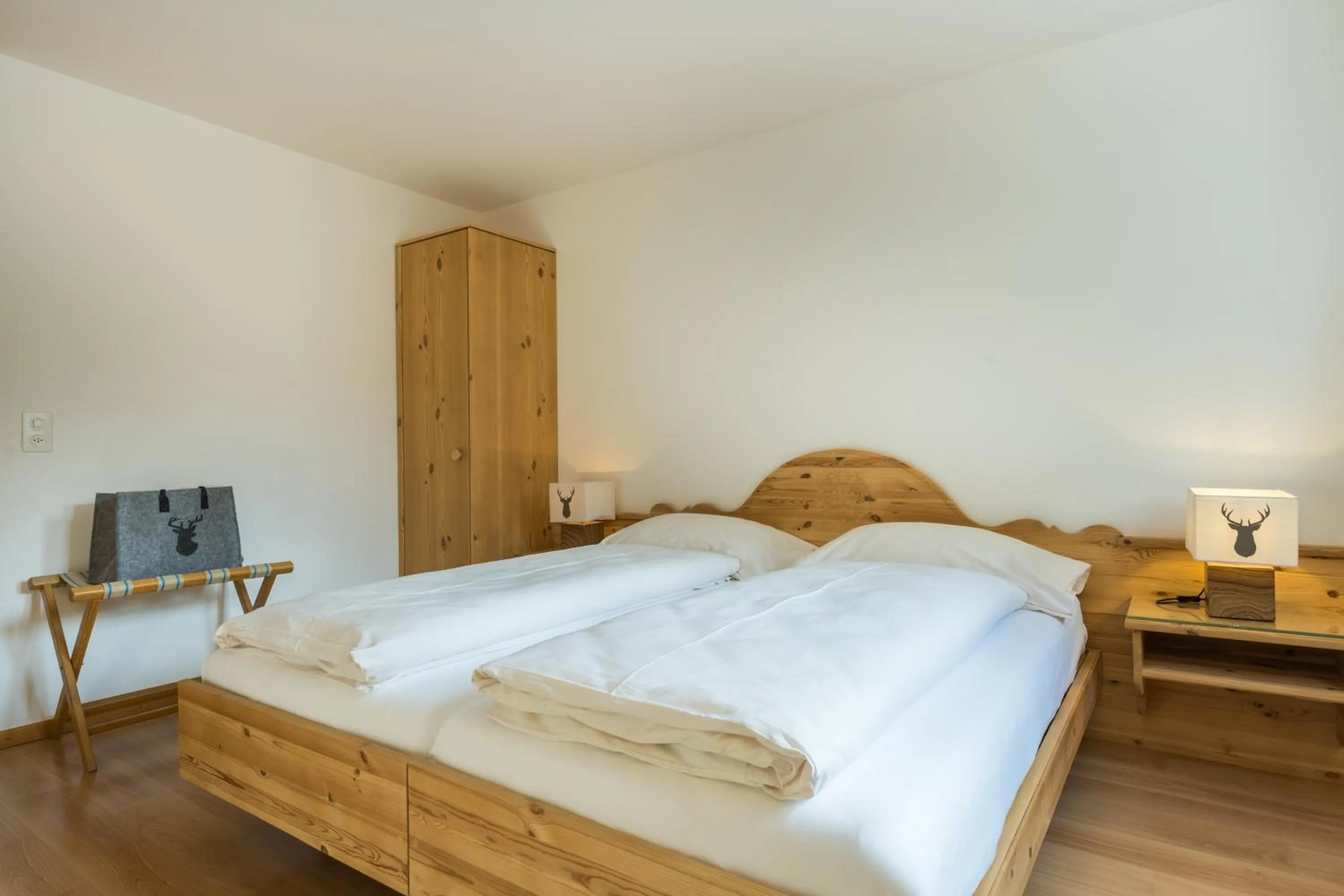 Bed in Hotel Chesa Surlej