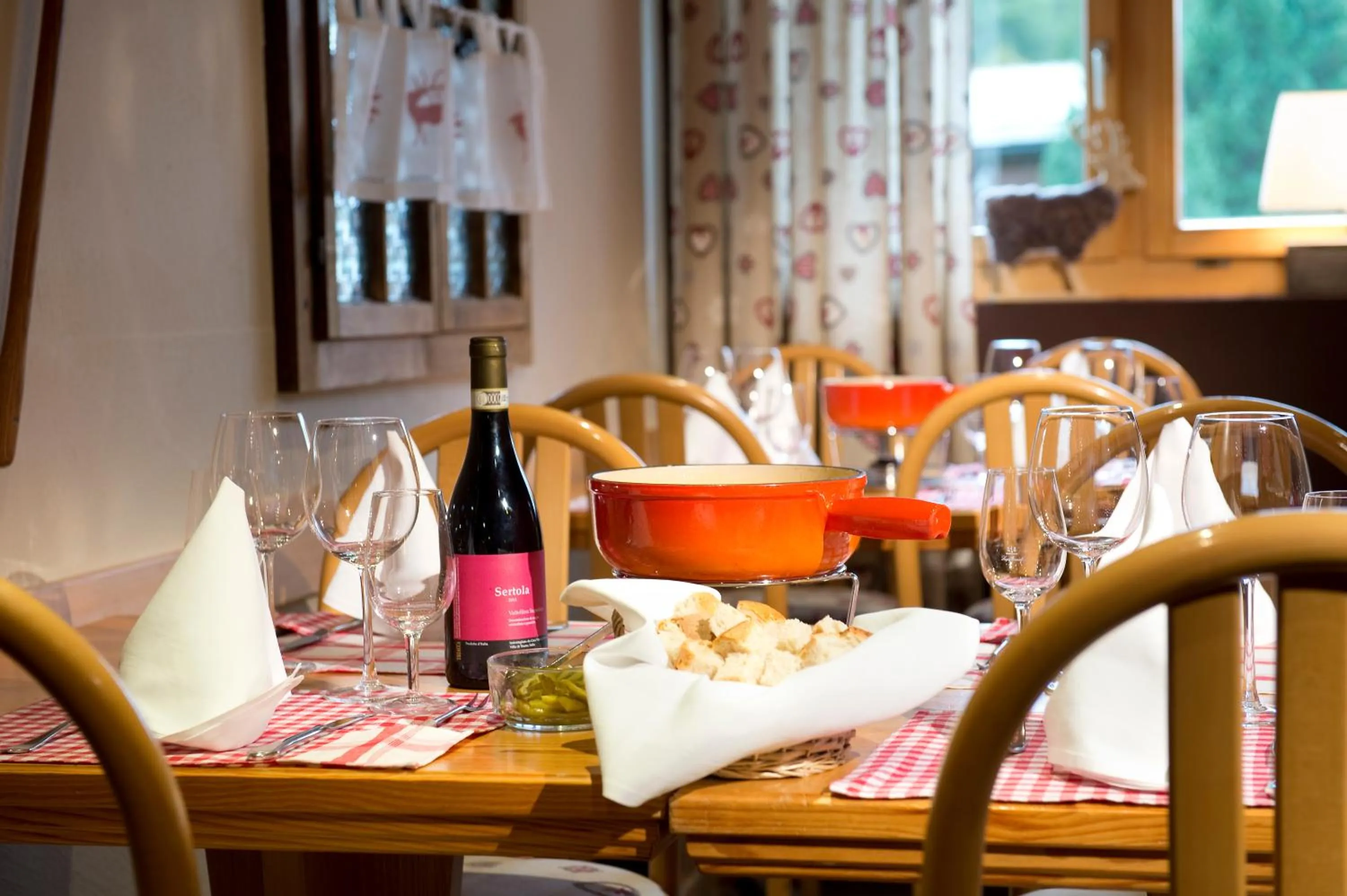 Food and drinks in Hotel Chesa Surlej